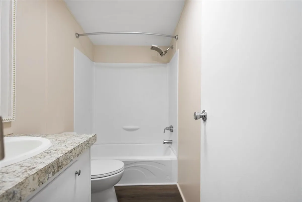 Manufactured Home For Sale in Henderson County , 118 Cedar Ridge Drive, Eustace, Texas 75124, 3 Bedroom, 2 Bathroom, Garage spaces, 1,456 Sqft, built in 2017, mls#21283619, Real Estate Agent in Eustace, Homes For Sale in Henderson county, Homes For Sale in Eustace, Realtor in Eustace Texas, Real Estate Brokerage Independent Realty Texas, Luminita Cordes Realtor