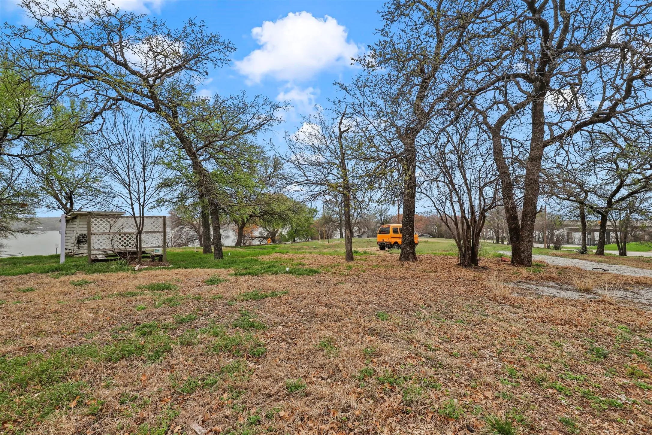 Unimproved Land For Sale in Tarrant County , 8505 Heron Drive, Fort Worth, Texas 76108, 0, 0, Garage spaces, 0 Sqft, built in 0, Price $325,000, mls#21283642, Real Estate Agent in Fort Worth, Homes For Sale in Tarrant county, Homes For Sale in Fort Worth, Realtor in Fort Worth Texas, Real Estate Brokerage Independent Realty Texas, Luminita Cordes Realtor