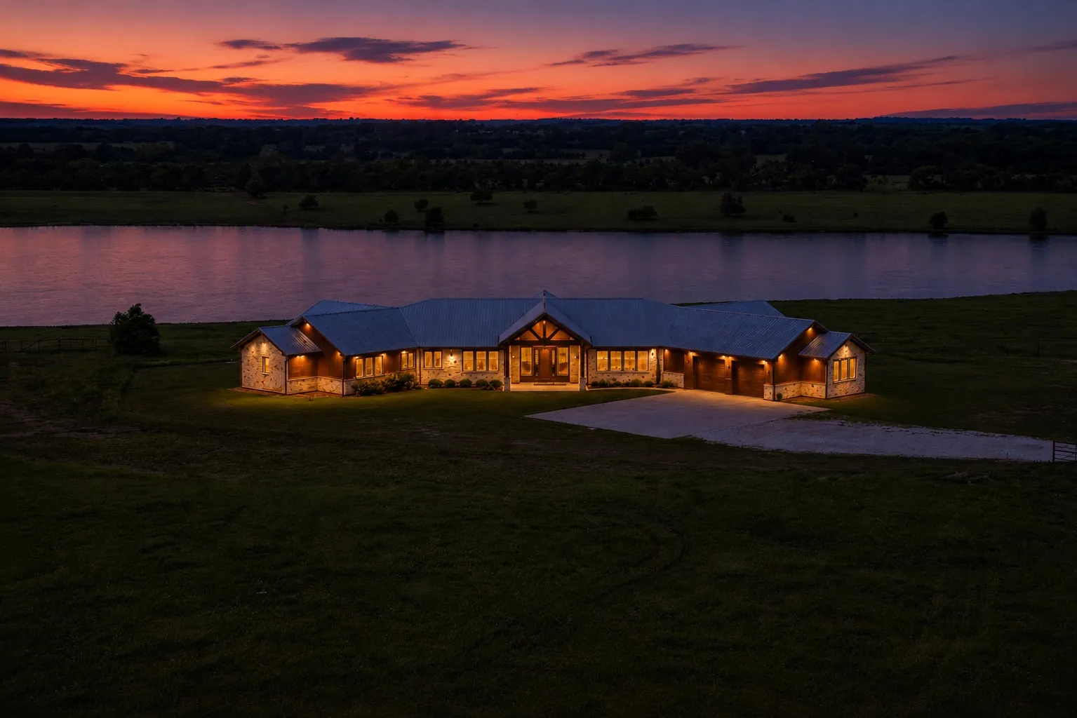 Farm For Sale in Lamar County , TBD HIGHWAY 24, Paris, Texas 75462, 4 Bedrooms, 6 Bathrooms, 2 Garage spaces, 4,399 Sqft, built in 2018, Price $2,900,000, mls#21281617, Real Estate Agent in Paris, Homes For Sale in Lamar county, Homes For Sale in Paris, Realtor in Paris Texas, Real Estate Brokerage Independent Realty Texas, Luminita Cordes Realtor