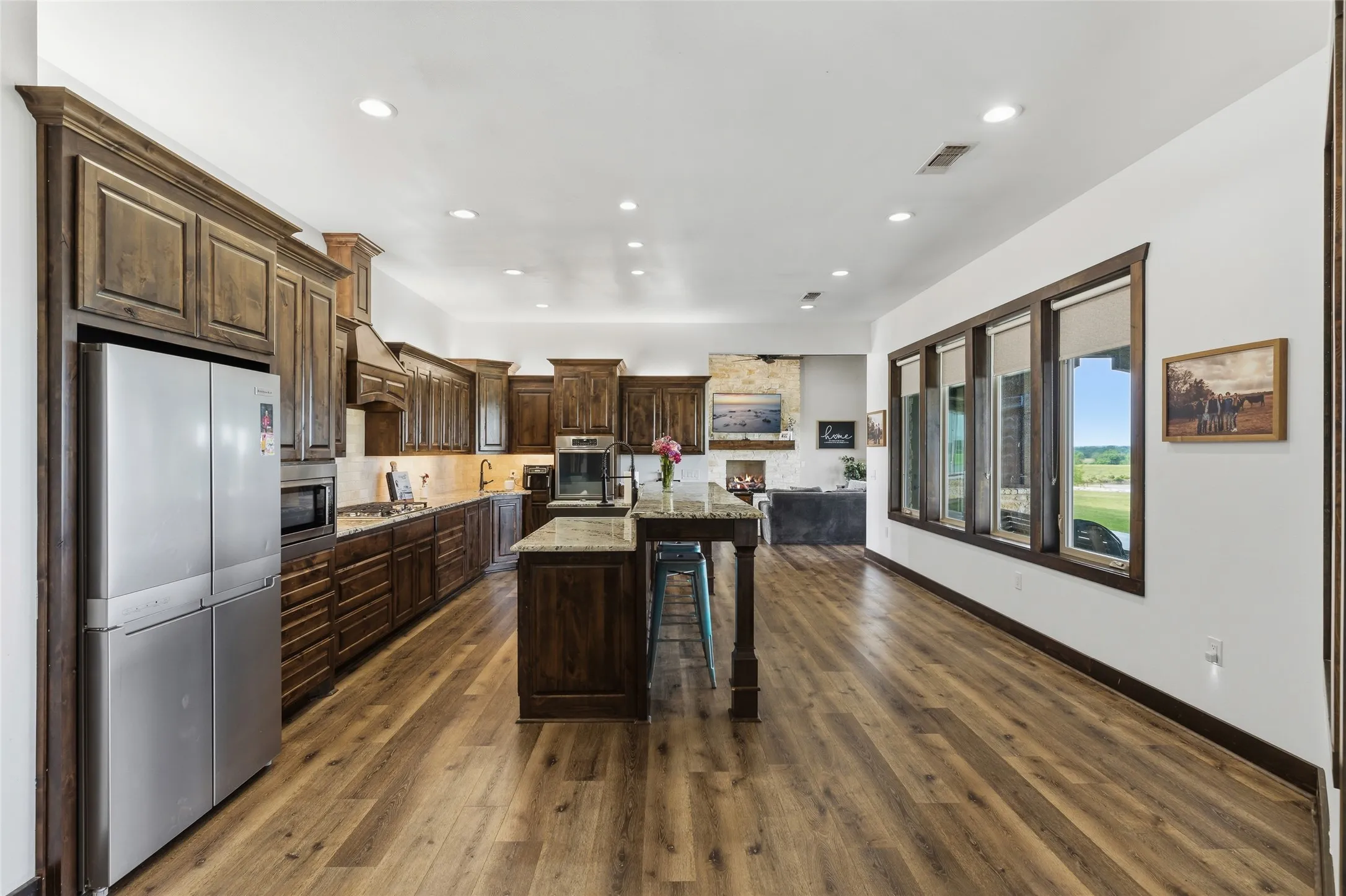 Farm For Sale in Lamar County , TBD HIGHWAY 24, Paris, Texas 75462, 4 Bedrooms, 6 Bathrooms, 2 Garage spaces, 4,399 Sqft, built in 2018, Price $2,900,000, mls#21281617, Real Estate Agent in Paris, Homes For Sale in Lamar county, Homes For Sale in Paris, Realtor in Paris Texas, Real Estate Brokerage Independent Realty Texas, Luminita Cordes Realtor