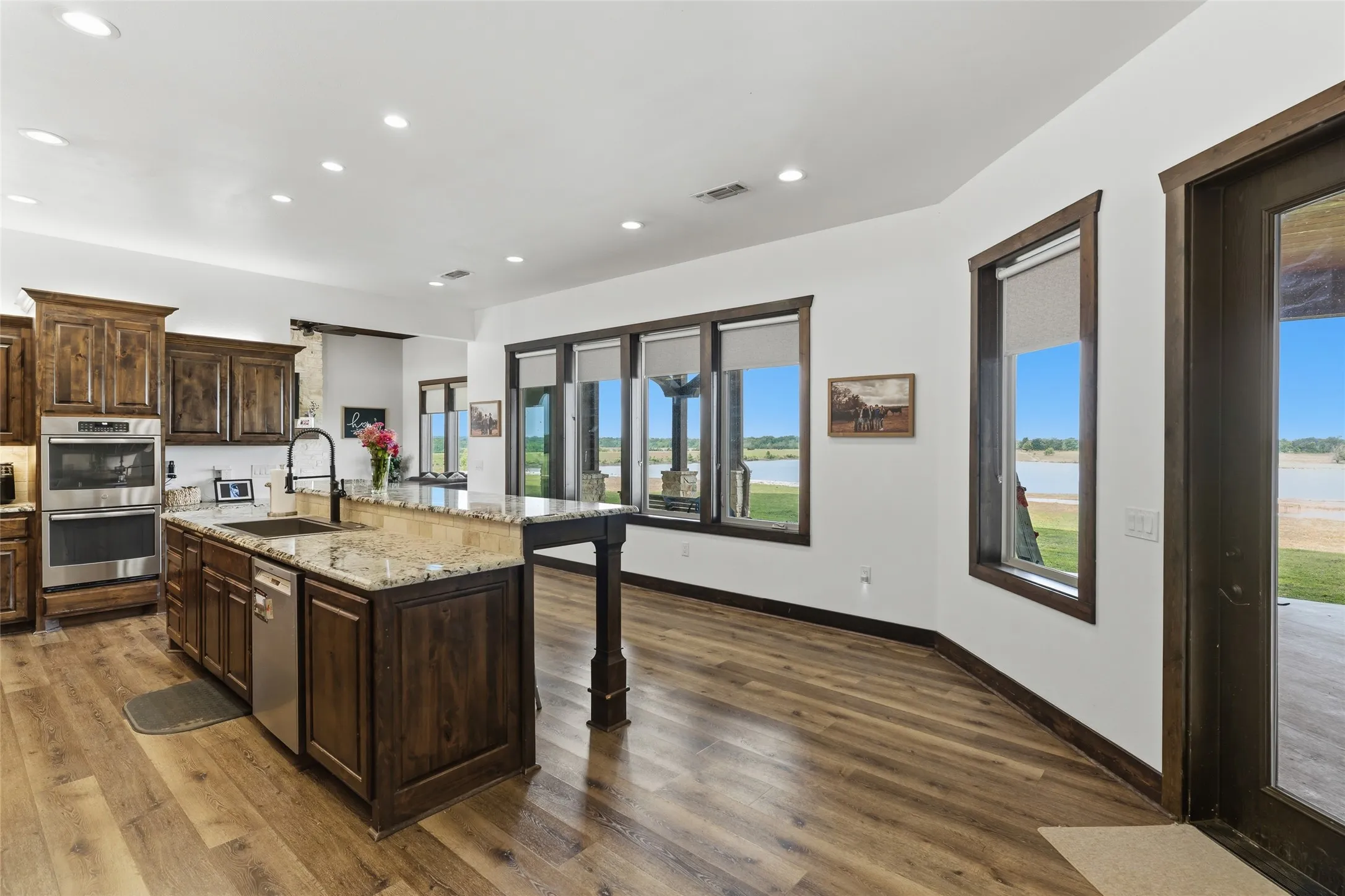 Farm For Sale in Lamar County , TBD HIGHWAY 24, Paris, Texas 75462, 4 Bedrooms, 6 Bathrooms, 2 Garage spaces, 4,399 Sqft, built in 2018, Price $2,900,000, mls#21281617, Real Estate Agent in Paris, Homes For Sale in Lamar county, Homes For Sale in Paris, Realtor in Paris Texas, Real Estate Brokerage Independent Realty Texas, Luminita Cordes Realtor