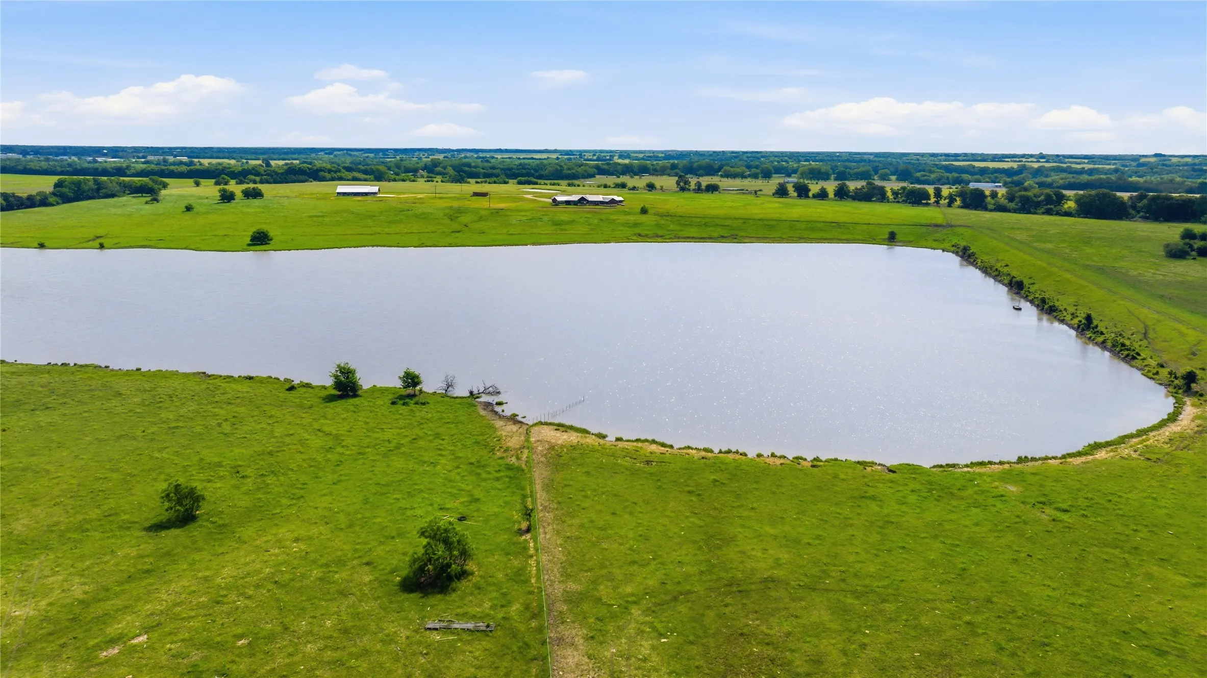 Farm For Sale in Lamar County , TBD HIGHWAY 24, Paris, Texas 75462, 4 Bedrooms, 6 Bathrooms, 2 Garage spaces, 4,399 Sqft, built in 2018, Price $2,900,000, mls#21281617, Real Estate Agent in Paris, Homes For Sale in Lamar county, Homes For Sale in Paris, Realtor in Paris Texas, Real Estate Brokerage Independent Realty Texas, Luminita Cordes Realtor