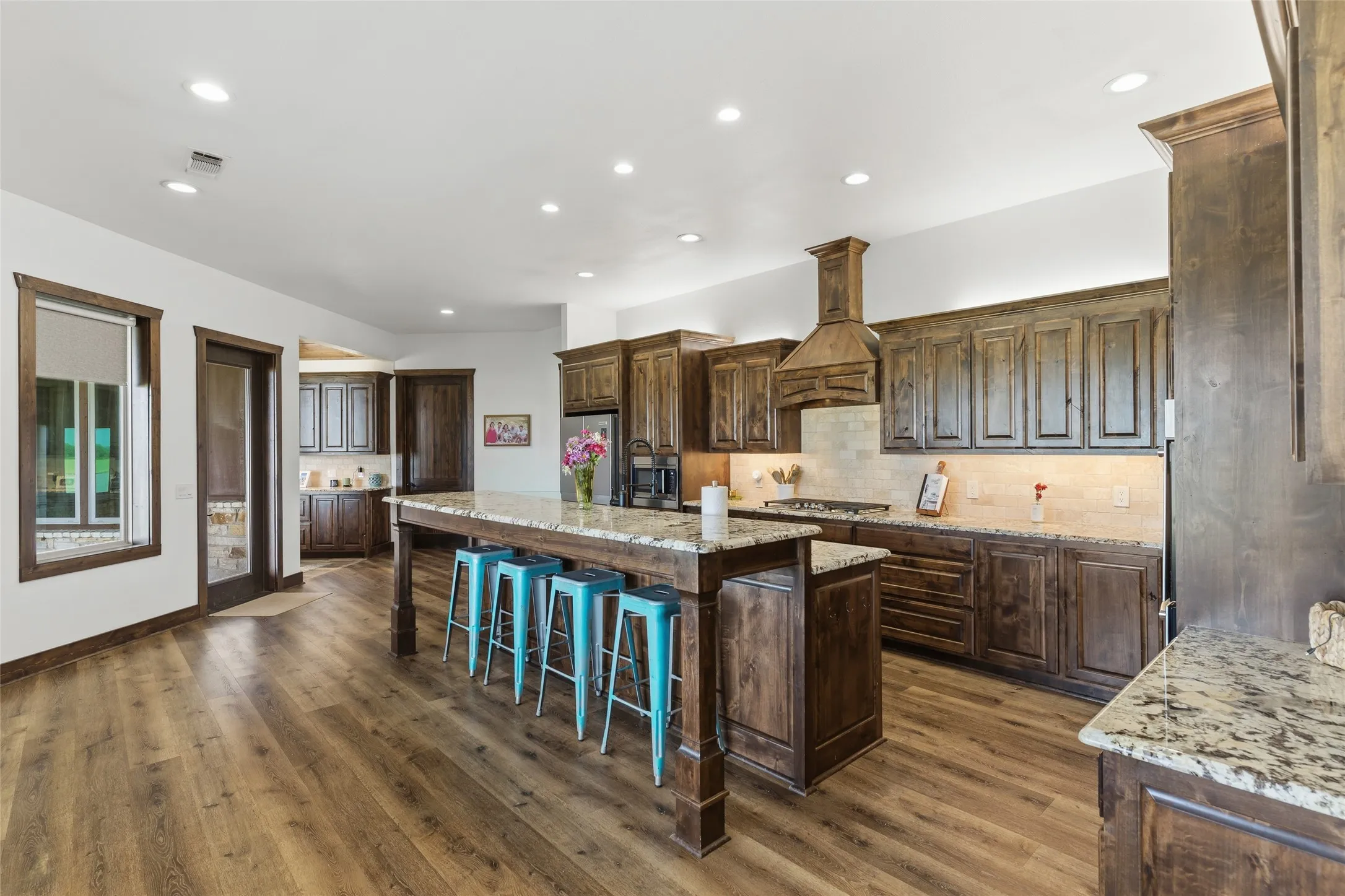 Farm For Sale in Lamar County , TBD HIGHWAY 24, Paris, Texas 75462, 4 Bedrooms, 6 Bathrooms, 2 Garage spaces, 4,399 Sqft, built in 2018, Price $2,900,000, mls#21281617, Real Estate Agent in Paris, Homes For Sale in Lamar county, Homes For Sale in Paris, Realtor in Paris Texas, Real Estate Brokerage Independent Realty Texas, Luminita Cordes Realtor