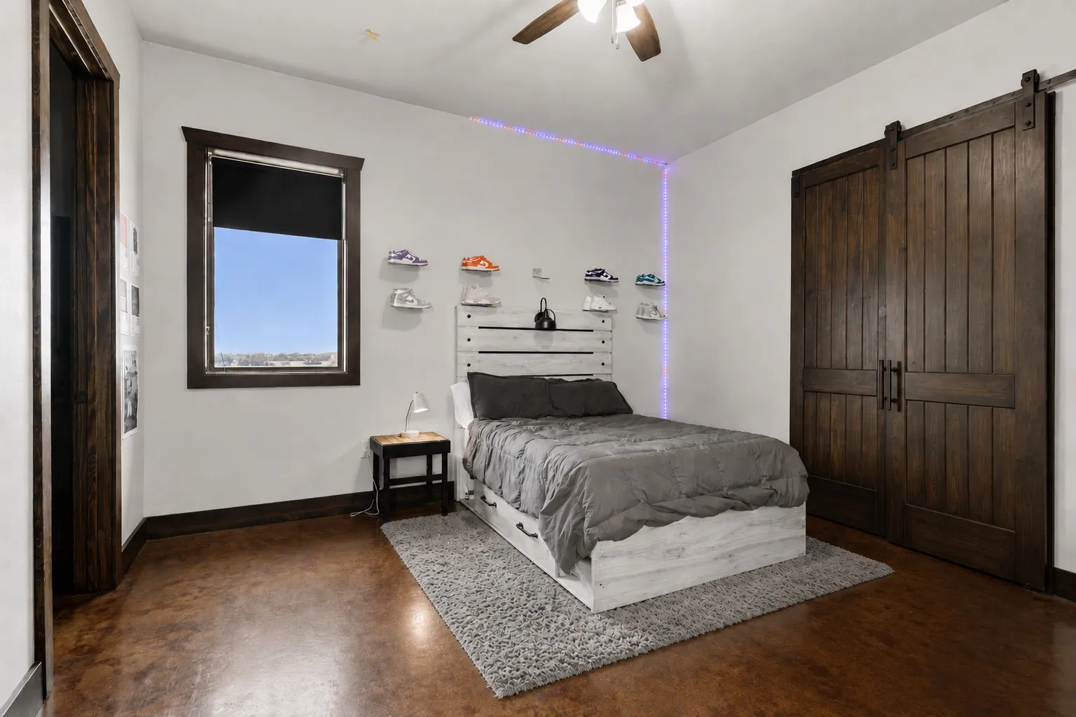 Farm For Sale in Lamar County , TBD HIGHWAY 24, Paris, Texas 75462, 4 Bedrooms, 6 Bathrooms, 2 Garage spaces, 4,399 Sqft, built in 2018, Price $2,900,000, mls#21281617, Real Estate Agent in Paris, Homes For Sale in Lamar county, Homes For Sale in Paris, Realtor in Paris Texas, Real Estate Brokerage Independent Realty Texas, Luminita Cordes Realtor