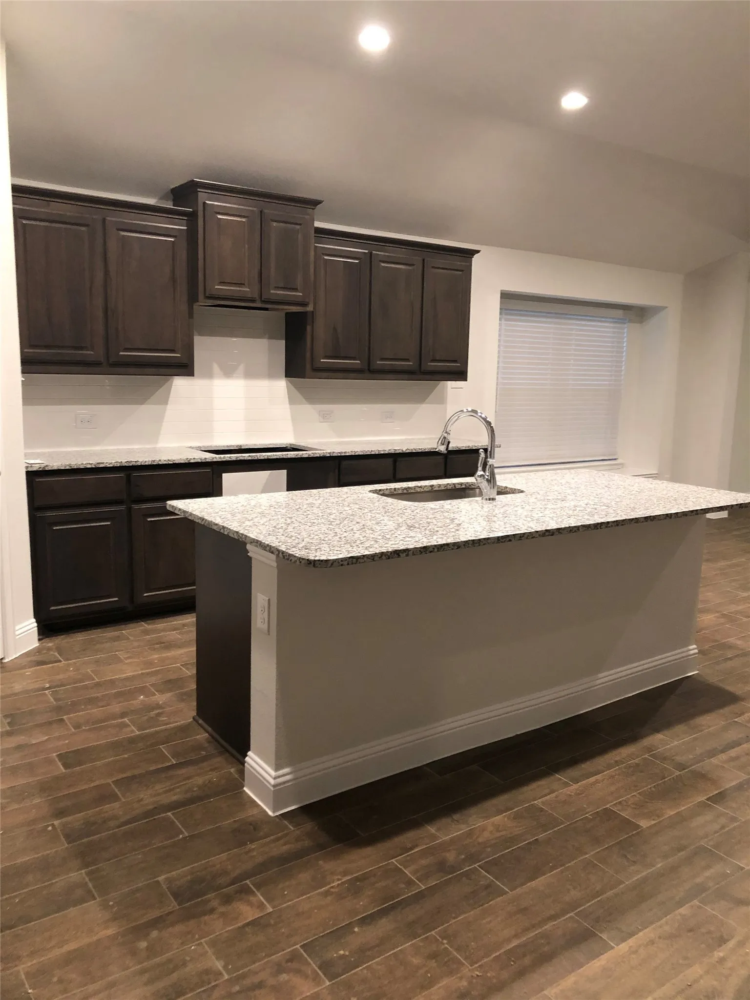 Single Family Residence For Sale in Tarrant County , 11713 Wax Myrtle Trail, Fort Worth, Texas 76108, 4 Bedroom, 2 Bathroom, 2 Garage spaces, 2,183 Sqft, built in 2019, mls#21283656, Real Estate Agent in Fort Worth, Homes For Sale in Tarrant county, Homes For Sale in Fort Worth, Realtor in Fort Worth Texas, Real Estate Brokerage Independent Realty Texas, Luminita Cordes Realtor
