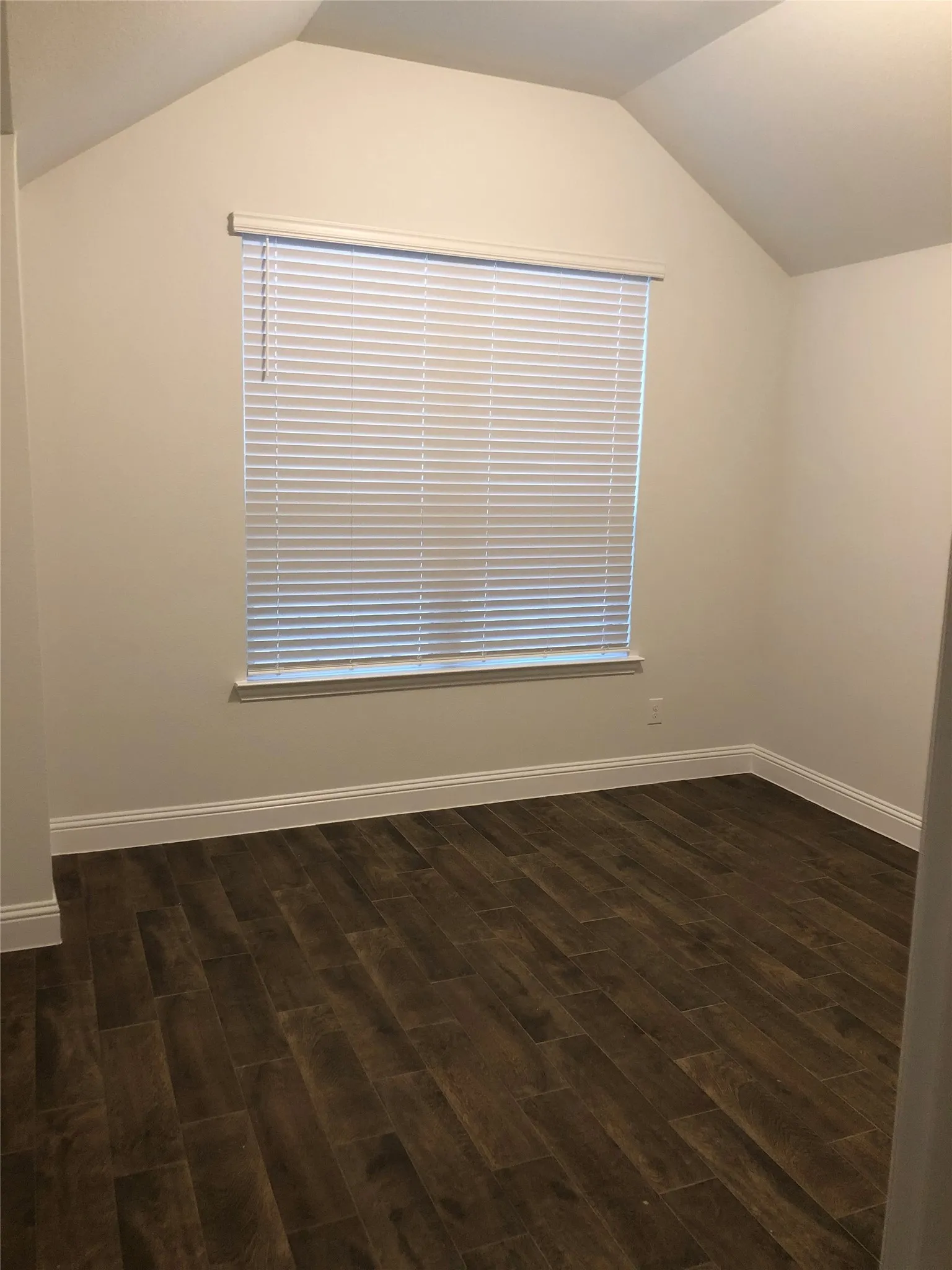 Single Family Residence For Sale in Tarrant County , 11713 Wax Myrtle Trail, Fort Worth, Texas 76108, 4 Bedroom, 2 Bathroom, 2 Garage spaces, 2,183 Sqft, built in 2019, mls#21283656, Real Estate Agent in Fort Worth, Homes For Sale in Tarrant county, Homes For Sale in Fort Worth, Realtor in Fort Worth Texas, Real Estate Brokerage Independent Realty Texas, Luminita Cordes Realtor
