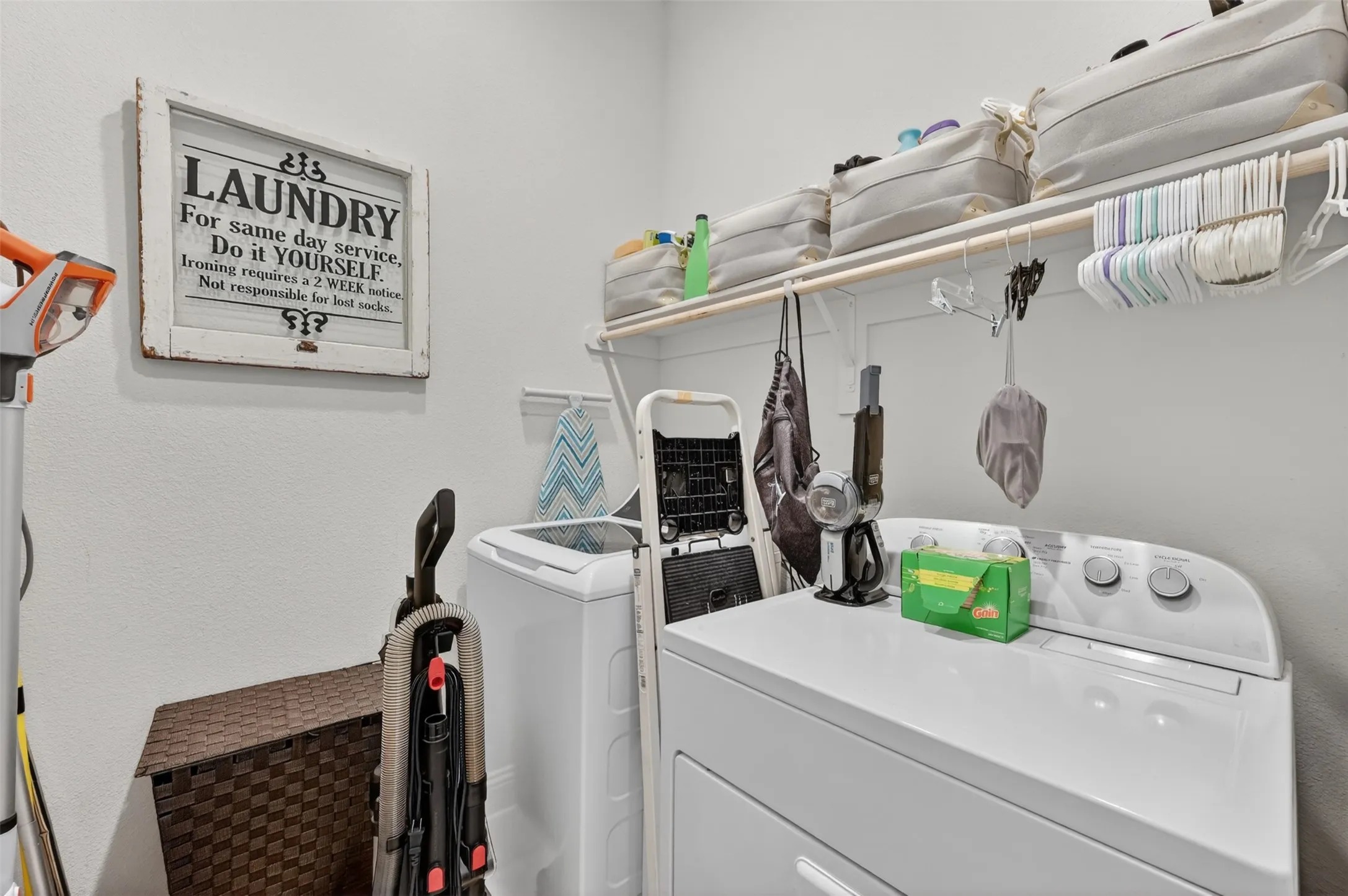 Single Family Residence For Sale in Tarrant County , 11713 Wax Myrtle Trail, Fort Worth, Texas 76108, 4 Bedroom, 2 Bathroom, 2 Garage spaces, 2,183 Sqft, built in 2019, mls#21283656, Real Estate Agent in Fort Worth, Homes For Sale in Tarrant county, Homes For Sale in Fort Worth, Realtor in Fort Worth Texas, Real Estate Brokerage Independent Realty Texas, Luminita Cordes Realtor