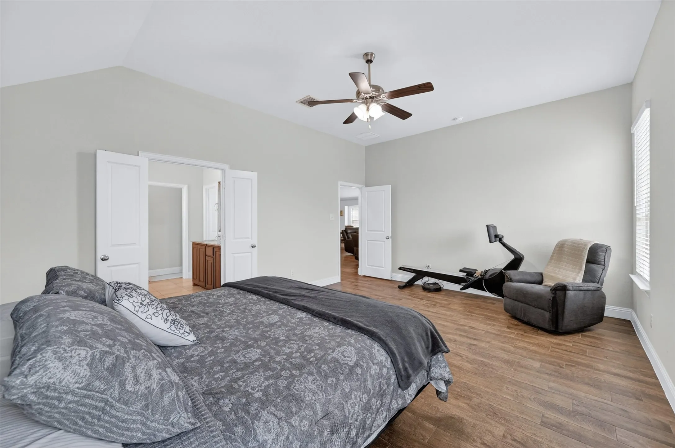 Single Family Residence For Sale in Tarrant County , 11713 Wax Myrtle Trail, Fort Worth, Texas 76108, 4 Bedroom, 2 Bathroom, 2 Garage spaces, 2,183 Sqft, built in 2019, mls#21283656, Real Estate Agent in Fort Worth, Homes For Sale in Tarrant county, Homes For Sale in Fort Worth, Realtor in Fort Worth Texas, Real Estate Brokerage Independent Realty Texas, Luminita Cordes Realtor
