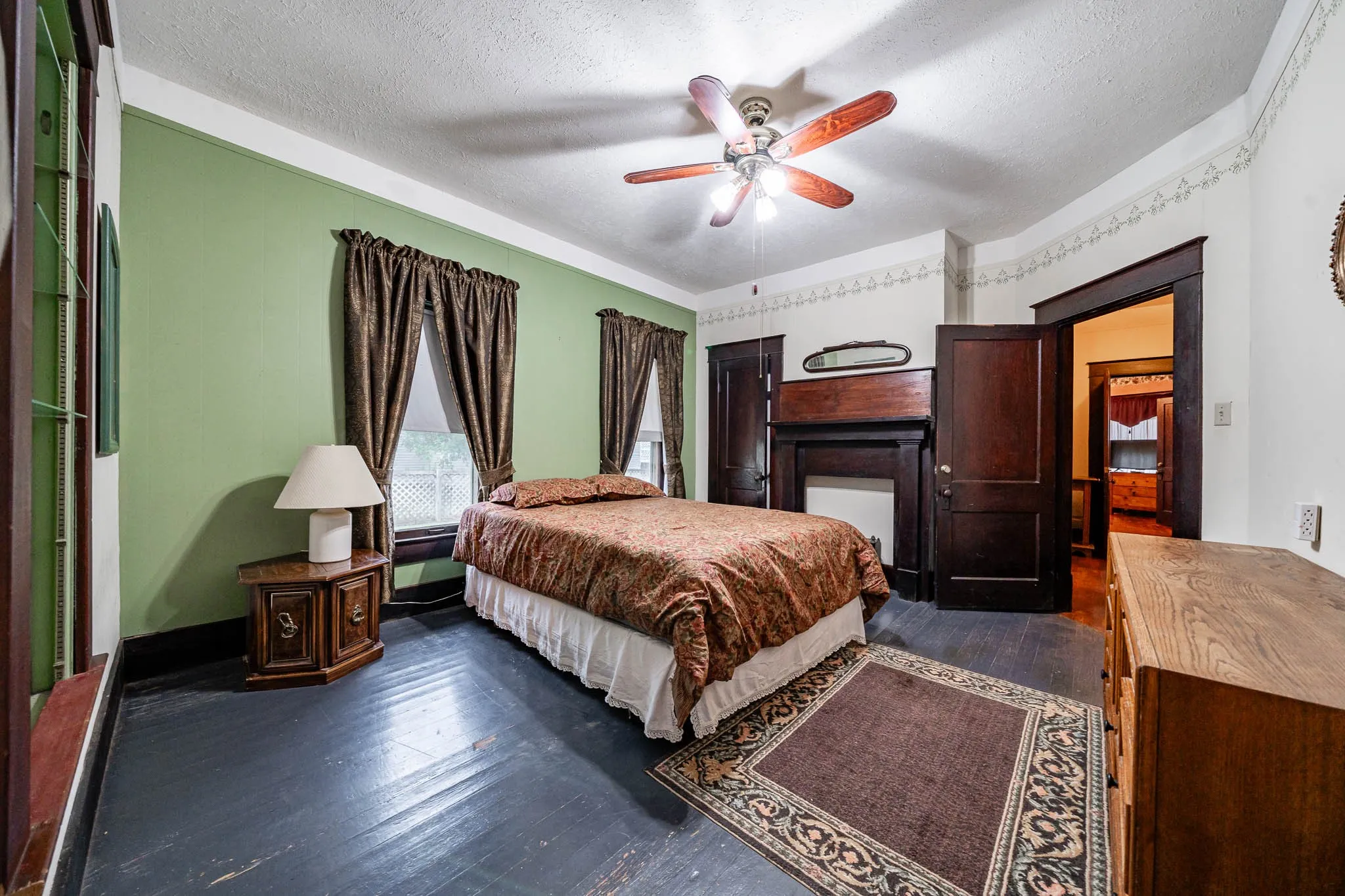 Single Family Residence For Sale in Jones County , 911 23rd Street, Anson, Texas 79501, 2 Bedroom, 1 Bathroom, Garage spaces, 1,823 Sqft, built in 1908, mls#21283648, Real Estate Agent in Anson, Homes For Sale in Jones county, Homes For Sale in Anson, Realtor in Anson Texas, Real Estate Brokerage Independent Realty Texas, Luminita Cordes Realtor