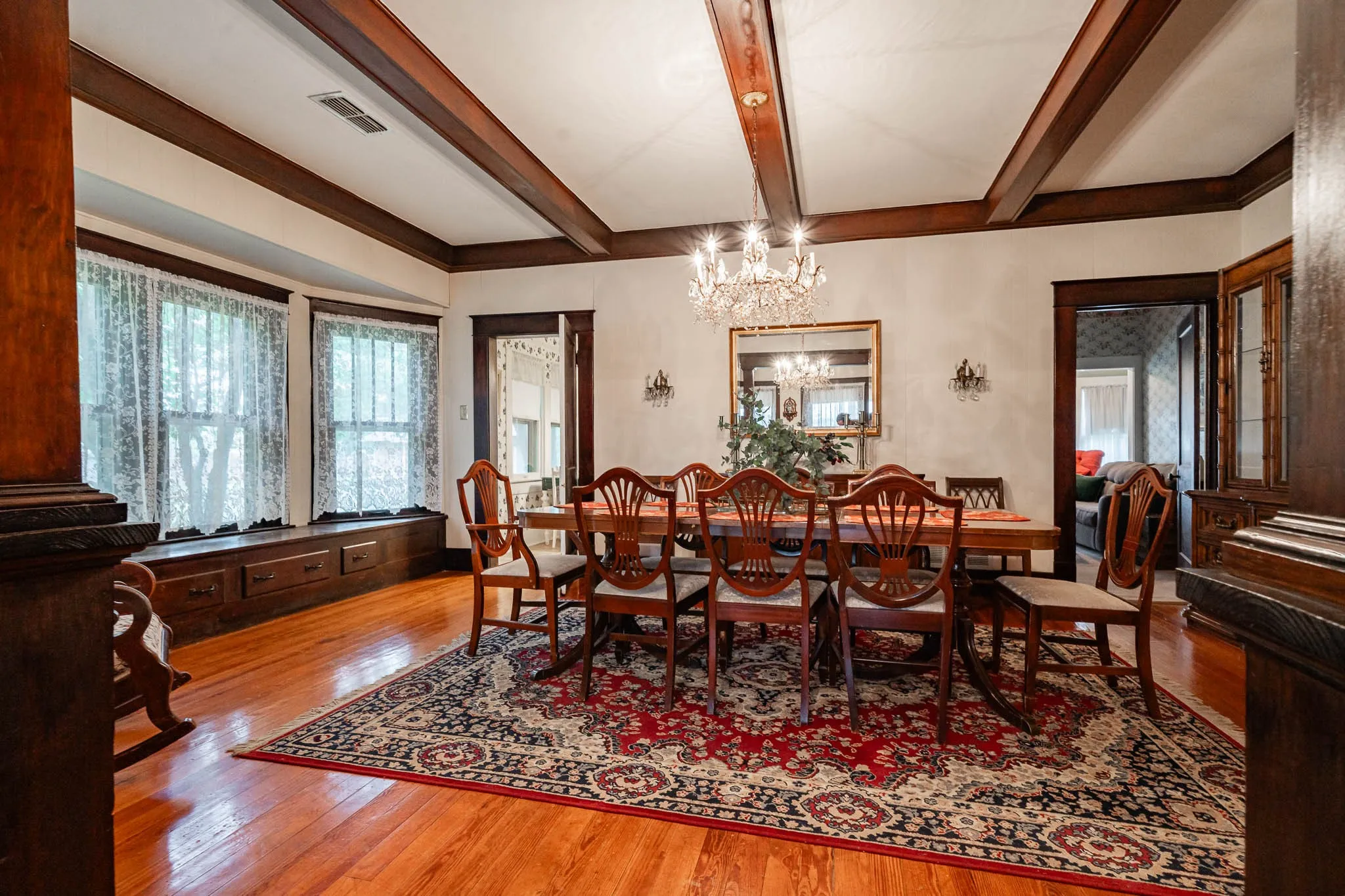 Single Family Residence For Sale in Jones County , 911 23rd Street, Anson, Texas 79501, 2 Bedroom, 1 Bathroom, Garage spaces, 1,823 Sqft, built in 1908, mls#21283648, Real Estate Agent in Anson, Homes For Sale in Jones county, Homes For Sale in Anson, Realtor in Anson Texas, Real Estate Brokerage Independent Realty Texas, Luminita Cordes Realtor