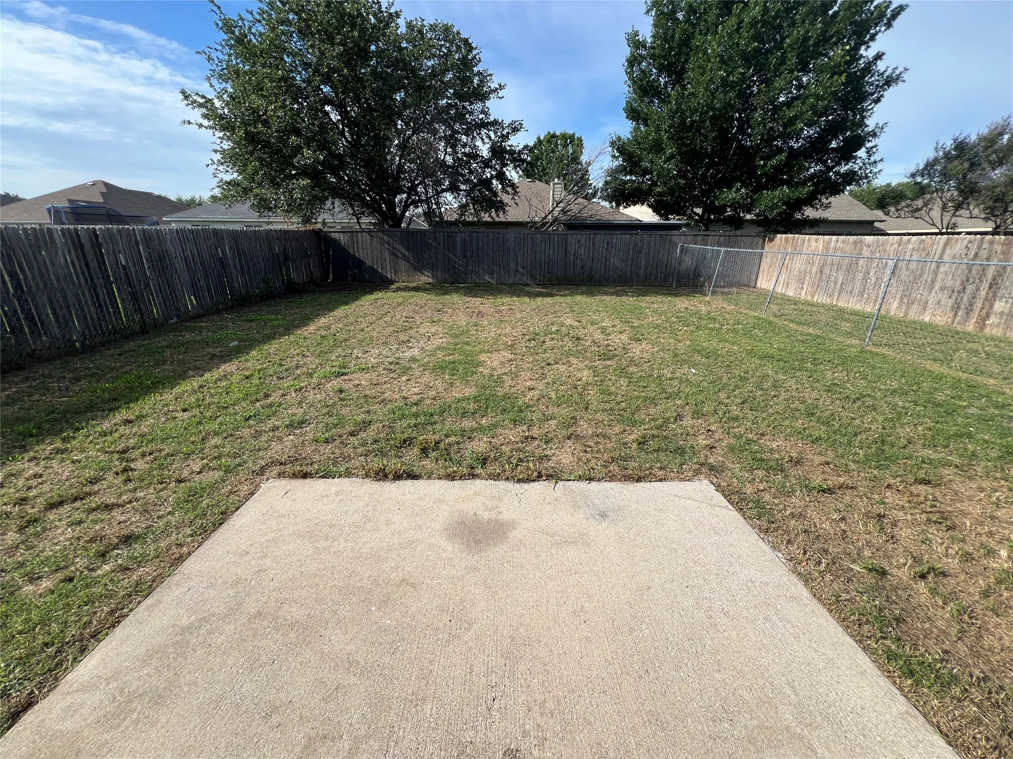Single Family Residence For Rent in Denton County , 8824 Sagebrush Trail, Cross Roads, Texas 76227, 4 Bedroom, 2 Bathroom, 2 Garage spaces, 1,959 Sqft, built in 2004, mls#21283596, Real Estate Agent in Cross Roads, Homes For Rent in Denton county, Homes For Rent in Cross Roads, Realtor in Cross Roads Texas, Real Estate Brokerage Independent Realty Texas, Luminita Cordes Realtor