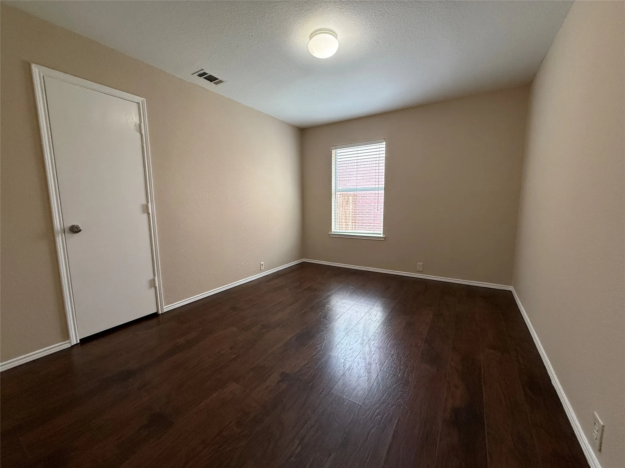 Single Family Residence For Rent in Denton County , 8824 Sagebrush Trail, Cross Roads, Texas 76227, 4 Bedroom, 2 Bathroom, 2 Garage spaces, 1,959 Sqft, built in 2004, mls#21283596, Real Estate Agent in Cross Roads, Homes For Rent in Denton county, Homes For Rent in Cross Roads, Realtor in Cross Roads Texas, Real Estate Brokerage Independent Realty Texas, Luminita Cordes Realtor