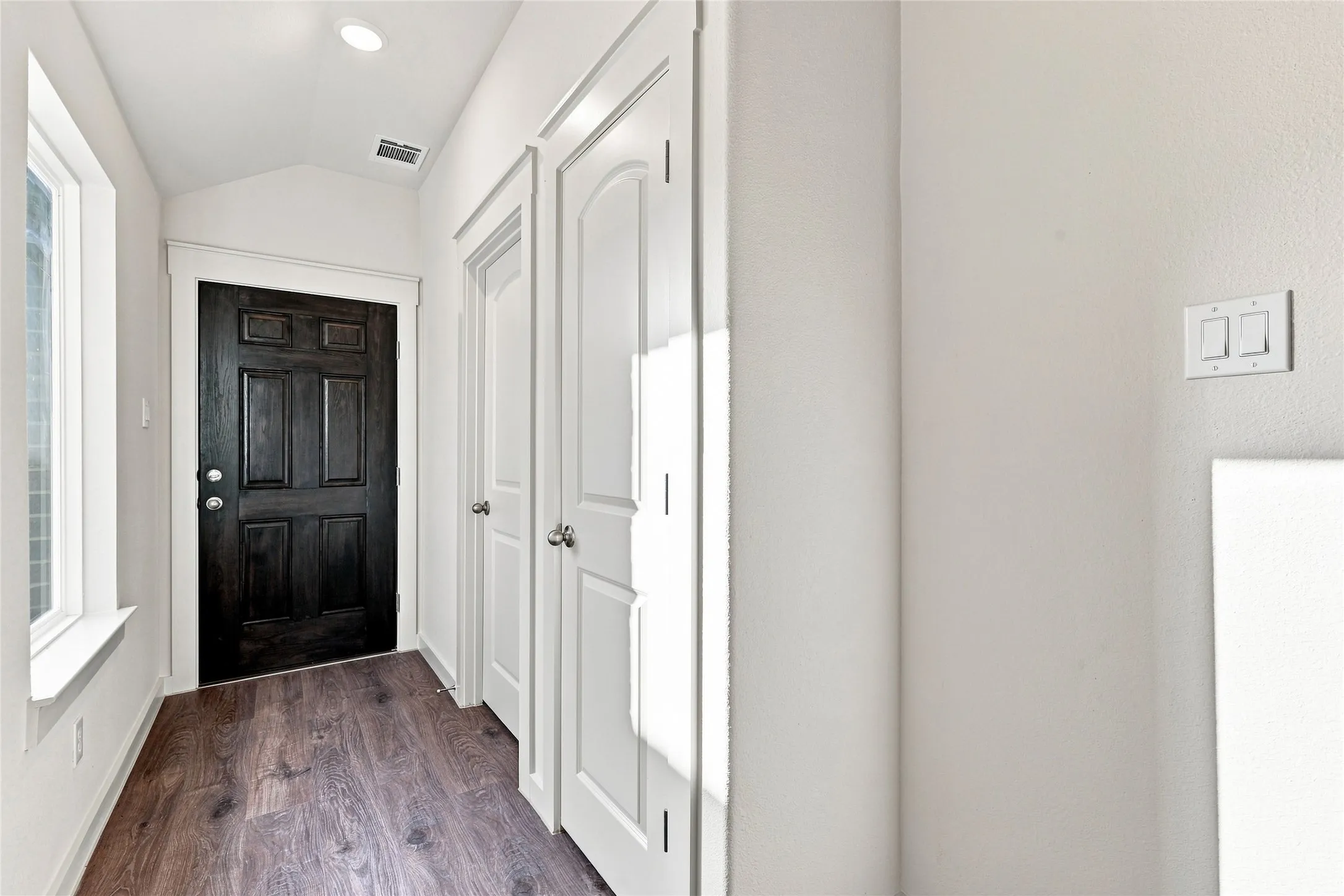 Single Family Residence For Sale in Kaufman County , 1760 Glacial Beech Place, Forney, Texas 75126, 3 Bedroom, 2 Bathroom, 2 Garage spaces, 1,395 Sqft, built in 2026, mls#21270443, Real Estate Agent in Forney, Homes For Sale in Kaufman county, Homes For Sale in Forney, Realtor in Forney Texas, Real Estate Brokerage Independent Realty Texas, Luminita Cordes Realtor