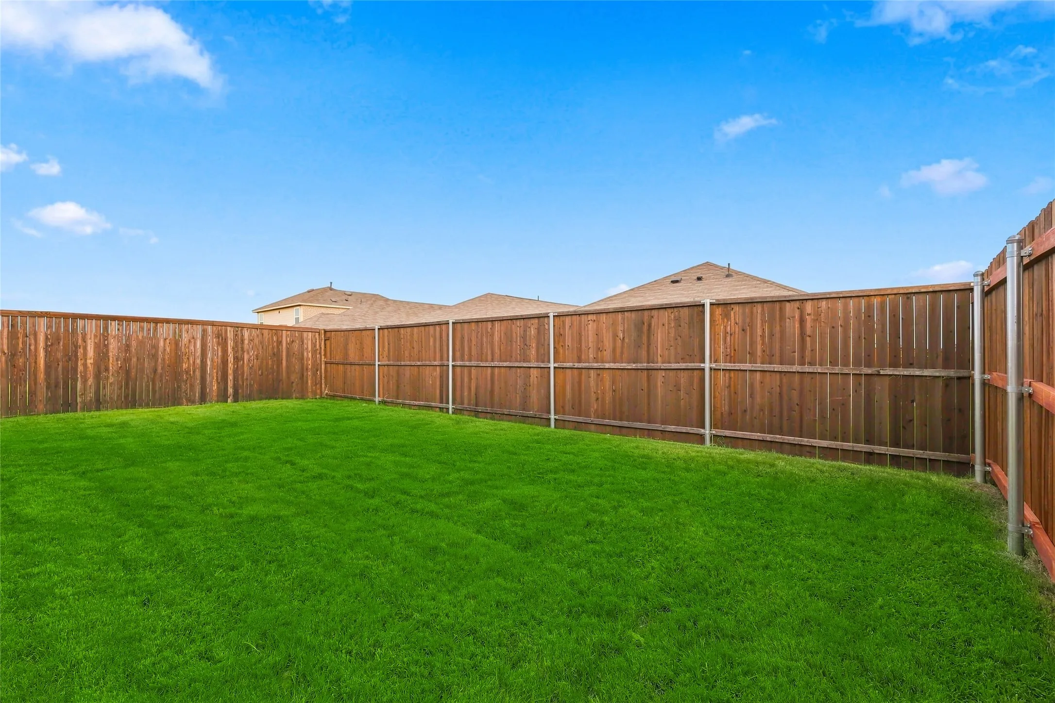 Single Family Residence For Sale in Kaufman County , 1760 Glacial Beech Place, Forney, Texas 75126, 3 Bedroom, 2 Bathroom, 2 Garage spaces, 1,395 Sqft, built in 2026, mls#21270443, Real Estate Agent in Forney, Homes For Sale in Kaufman county, Homes For Sale in Forney, Realtor in Forney Texas, Real Estate Brokerage Independent Realty Texas, Luminita Cordes Realtor
