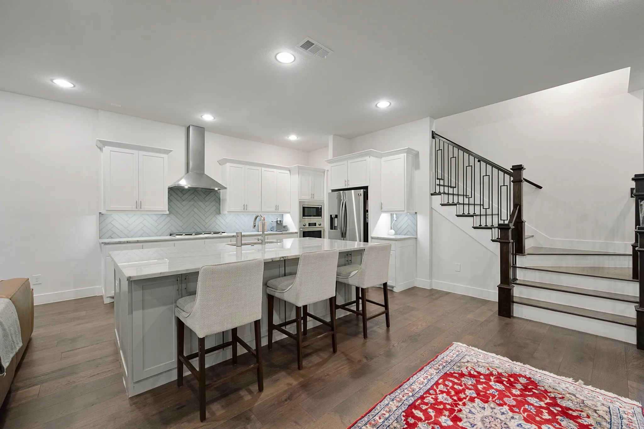 Single Family Residence For Sale in Dallas County , 4113 Entrada Way, Dallas, Texas 75219, 3 Bedroom, 5 Bathroom, 2 Garage spaces, 3,032 Sqft, built in 2019, mls#21282545, Real Estate Agent in Dallas, Homes For Sale in Dallas county, Homes For Sale in Dallas, Realtor in Dallas Texas, Real Estate Brokerage Independent Realty Texas, Luminita Cordes Realtor