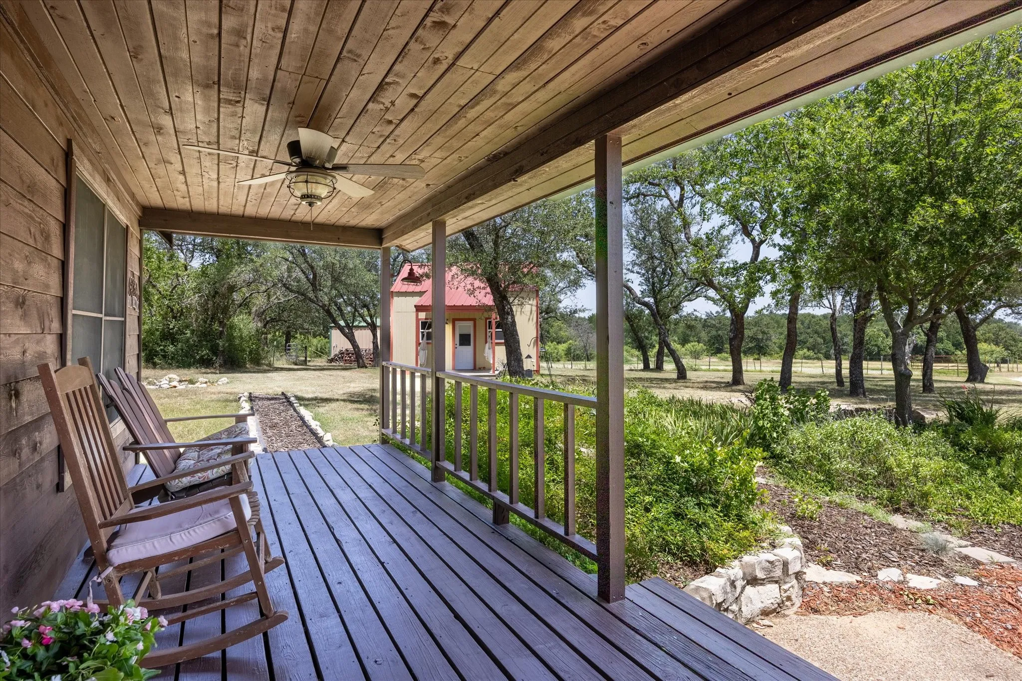 Single Family Residence For Sale in Erath County , 1170 Diamond Oaks Road, Stephenville, Texas 76401, 3 Bedroom, 2 Bathroom, Garage spaces, 1,604 Sqft, built in 1997, mls#21283641, Real Estate Agent in Stephenville, Homes For Sale in Erath county, Homes For Sale in Stephenville, Realtor in Stephenville Texas, Real Estate Brokerage Independent Realty Texas, Luminita Cordes Realtor