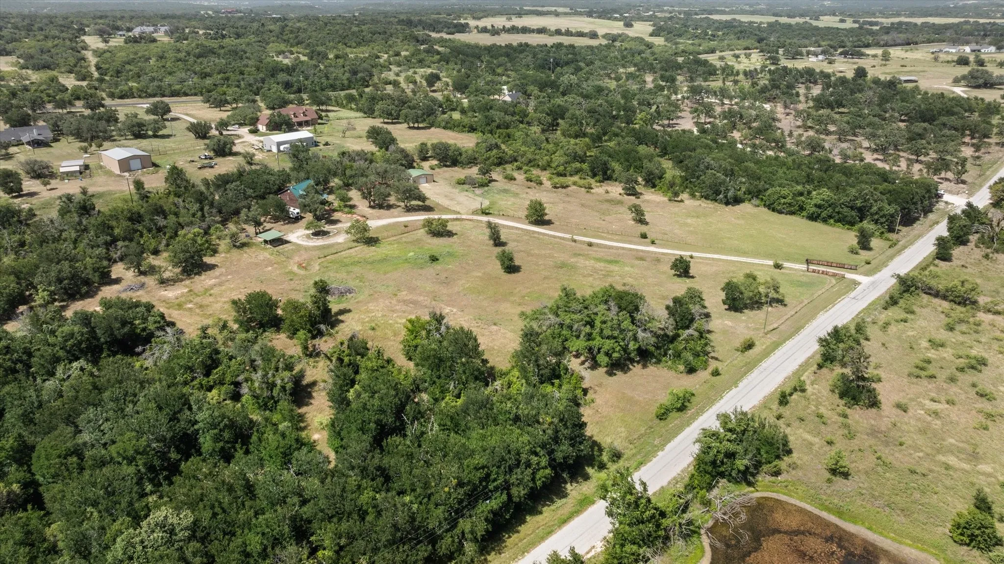 Single Family Residence For Sale in Erath County , 1170 Diamond Oaks Road, Stephenville, Texas 76401, 3 Bedroom, 2 Bathroom, Garage spaces, 1,604 Sqft, built in 1997, mls#21283641, Real Estate Agent in Stephenville, Homes For Sale in Erath county, Homes For Sale in Stephenville, Realtor in Stephenville Texas, Real Estate Brokerage Independent Realty Texas, Luminita Cordes Realtor