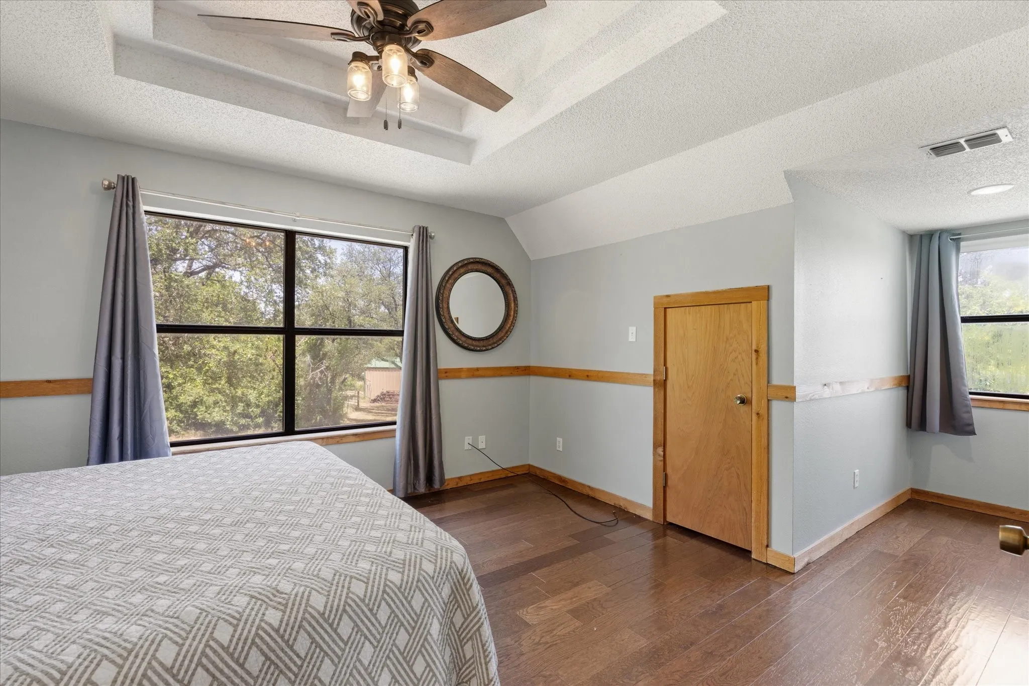 Single Family Residence For Sale in Erath County , 1170 Diamond Oaks Road, Stephenville, Texas 76401, 3 Bedroom, 2 Bathroom, Garage spaces, 1,604 Sqft, built in 1997, mls#21283641, Real Estate Agent in Stephenville, Homes For Sale in Erath county, Homes For Sale in Stephenville, Realtor in Stephenville Texas, Real Estate Brokerage Independent Realty Texas, Luminita Cordes Realtor