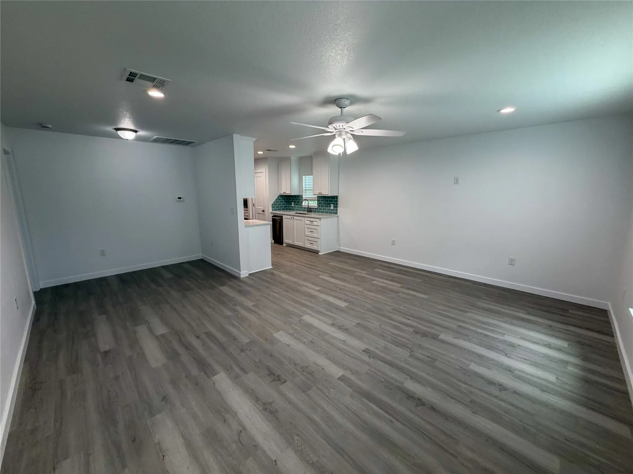 Single Family Residence For Sale in Mc Lennan County , 1225 Turner Street, Waco, Texas 76704, 3 Bedroom, 2 Bathroom, Garage spaces, 1,109 Sqft, built in 2025, mls#21282390, Real Estate Agent in Waco, Homes For Sale in Mc Lennan county, Homes For Sale in Waco, Realtor in Waco Texas, Real Estate Brokerage Independent Realty Texas, Luminita Cordes Realtor