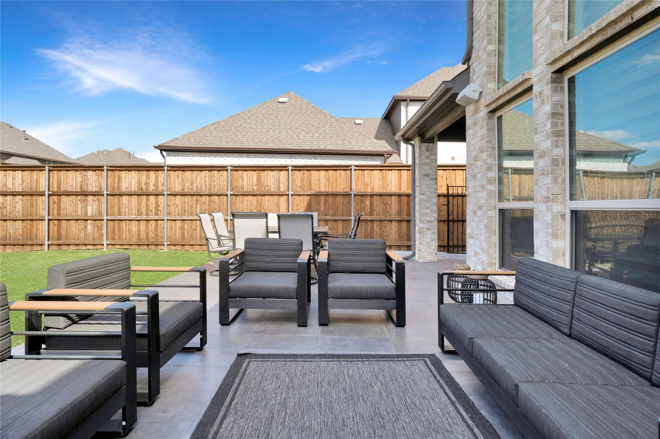 Single Family Residence For Rent in Collin County , 11908 Vista Meadow Lane, Frisco, Texas 75035, 6 Bedroom, 4 Bathroom, 2 Garage spaces, 4,241 Sqft, built in 2021, Price $4,500, mls#21282804, Real Estate Agent in Frisco, Homes For Rent in Collin county, Homes For Rent in Frisco, Realtor in Frisco Texas, Real Estate Brokerage Independent Realty Texas, Luminita Cordes Realtor