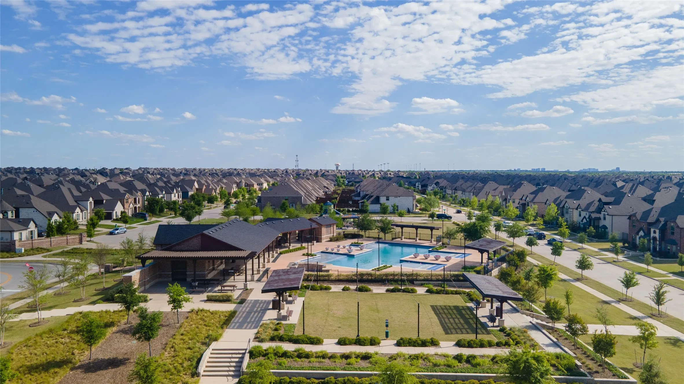 Single Family Residence For Rent in Collin County , 11908 Vista Meadow Lane, Frisco, Texas 75035, 6 Bedroom, 4 Bathroom, 2 Garage spaces, 4,241 Sqft, built in 2021, Price $4,500, mls#21282804, Real Estate Agent in Frisco, Homes For Rent in Collin county, Homes For Rent in Frisco, Realtor in Frisco Texas, Real Estate Brokerage Independent Realty Texas, Luminita Cordes Realtor