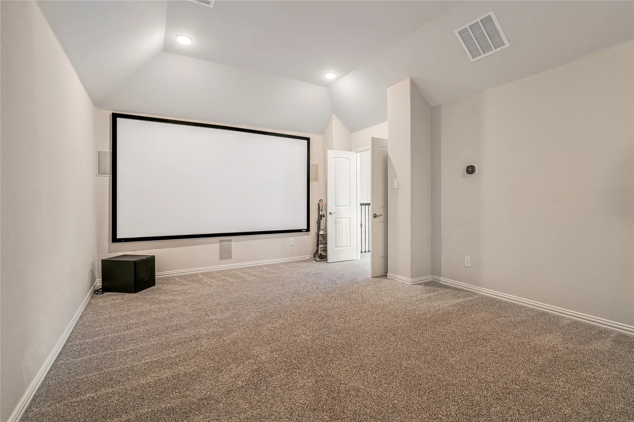 Single Family Residence For Rent in Collin County , 11908 Vista Meadow Lane, Frisco, Texas 75035, 6 Bedroom, 4 Bathroom, 2 Garage spaces, 4,241 Sqft, built in 2021, Price $4,500, mls#21282804, Real Estate Agent in Frisco, Homes For Rent in Collin county, Homes For Rent in Frisco, Realtor in Frisco Texas, Real Estate Brokerage Independent Realty Texas, Luminita Cordes Realtor