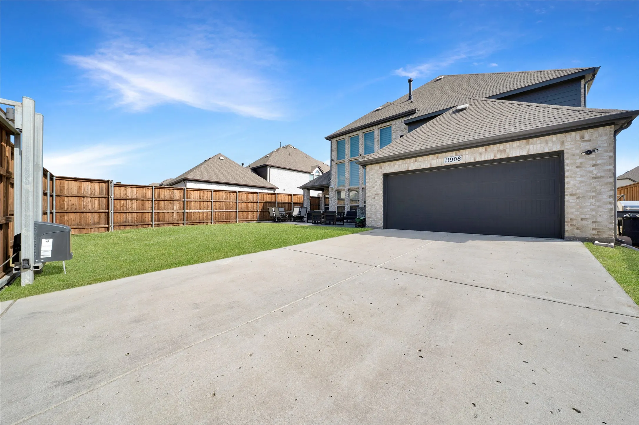 Single Family Residence For Rent in Collin County , 11908 Vista Meadow Lane, Frisco, Texas 75035, 6 Bedroom, 4 Bathroom, 2 Garage spaces, 4,241 Sqft, built in 2021, Price $4,500, mls#21282804, Real Estate Agent in Frisco, Homes For Rent in Collin county, Homes For Rent in Frisco, Realtor in Frisco Texas, Real Estate Brokerage Independent Realty Texas, Luminita Cordes Realtor