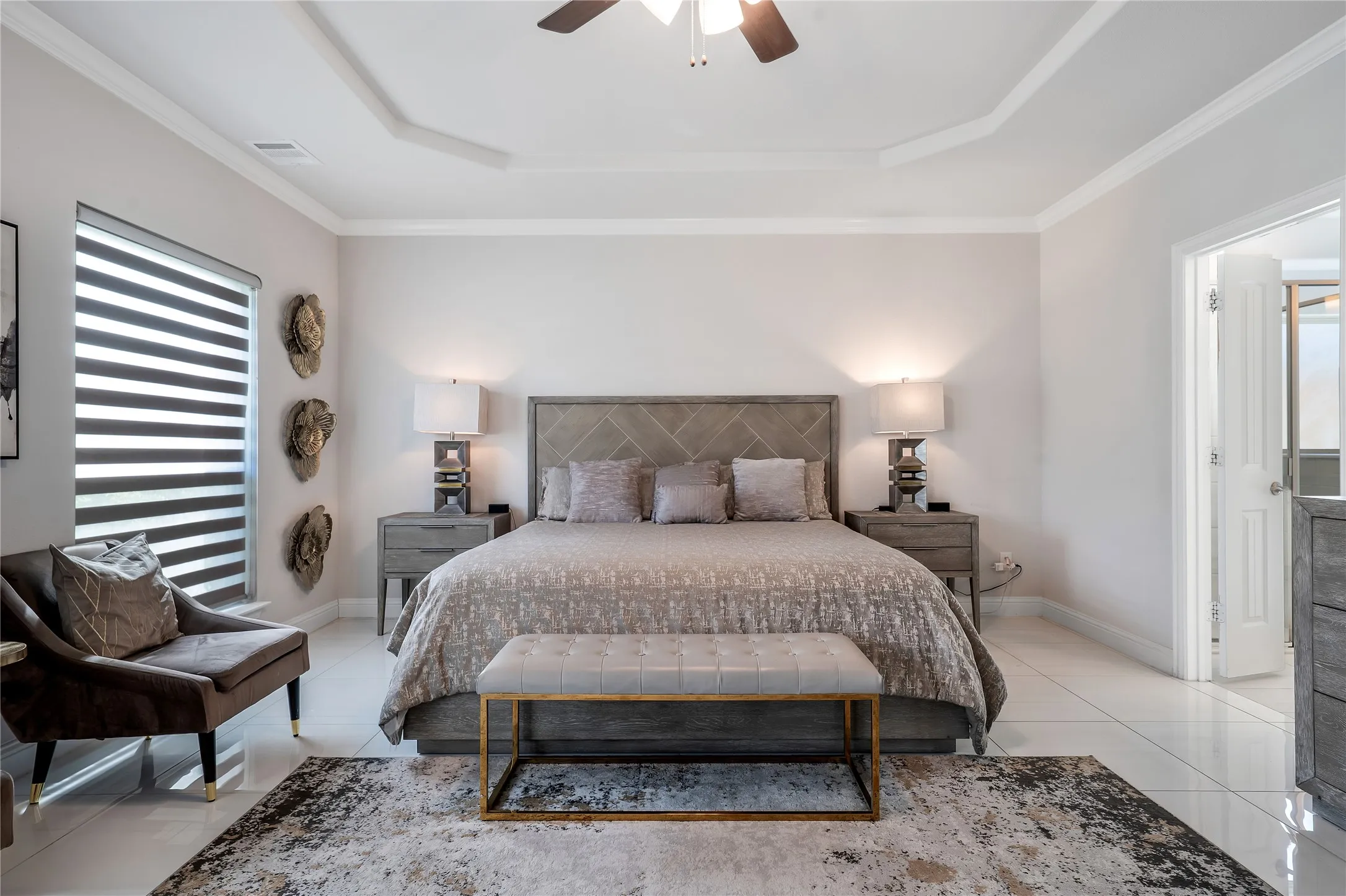 Single Family Residence For Rent in Collin County , 11908 Vista Meadow Lane, Frisco, Texas 75035, 6 Bedroom, 4 Bathroom, 2 Garage spaces, 4,241 Sqft, built in 2021, Price $4,500, mls#21282804, Real Estate Agent in Frisco, Homes For Rent in Collin county, Homes For Rent in Frisco, Realtor in Frisco Texas, Real Estate Brokerage Independent Realty Texas, Luminita Cordes Realtor