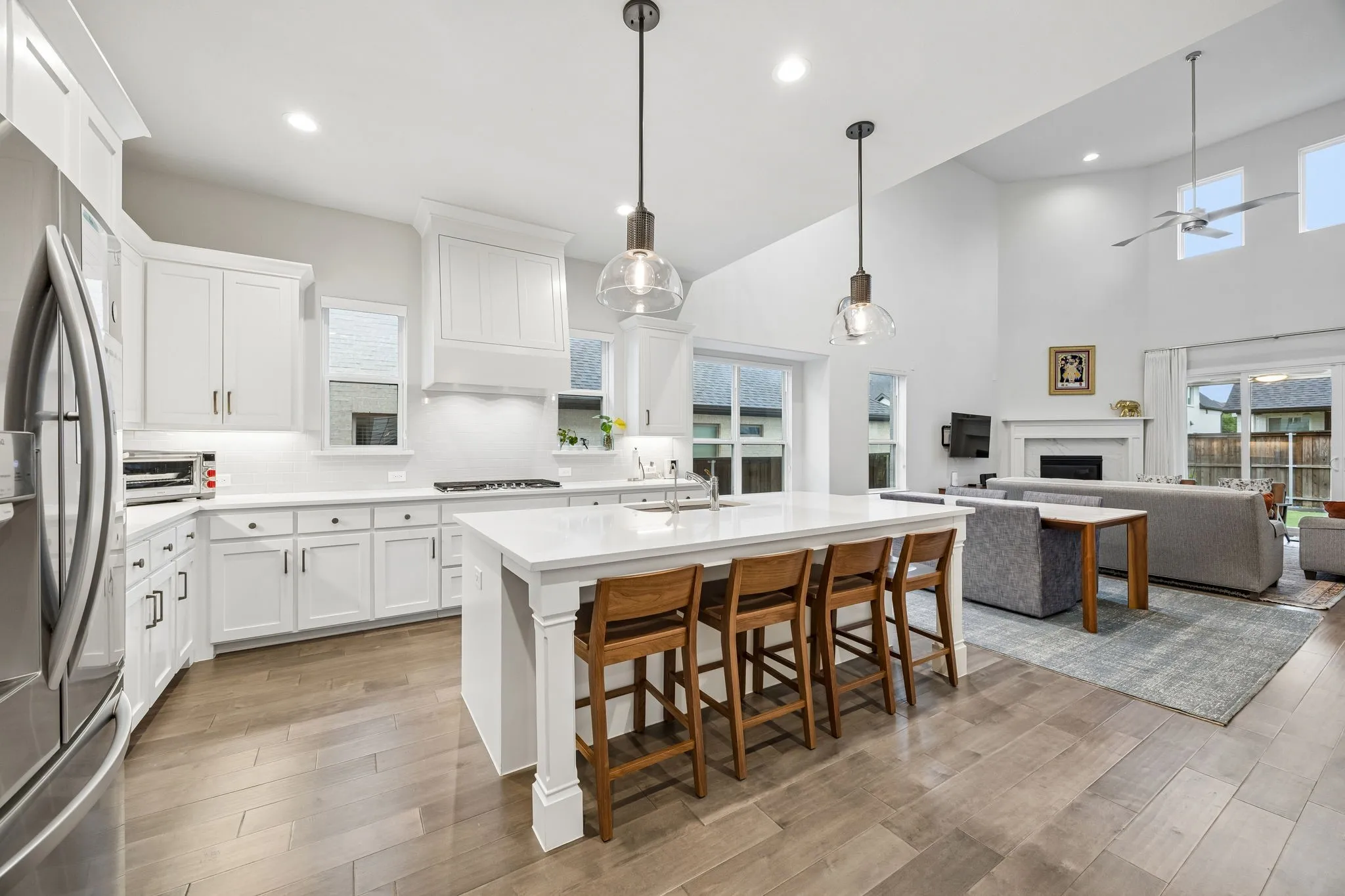 Single Family Residence For Sale in Collin County , 13169 Juilliard Street, Frisco, Texas 75035, 4 Bedroom, 4 Bathroom, 2 Garage spaces, 3,632 Sqft, built in 2019, mls#21283638, Real Estate Agent in Frisco, Homes For Sale in Collin county, Homes For Sale in Frisco, Realtor in Frisco Texas, Real Estate Brokerage Independent Realty Texas, Luminita Cordes Realtor