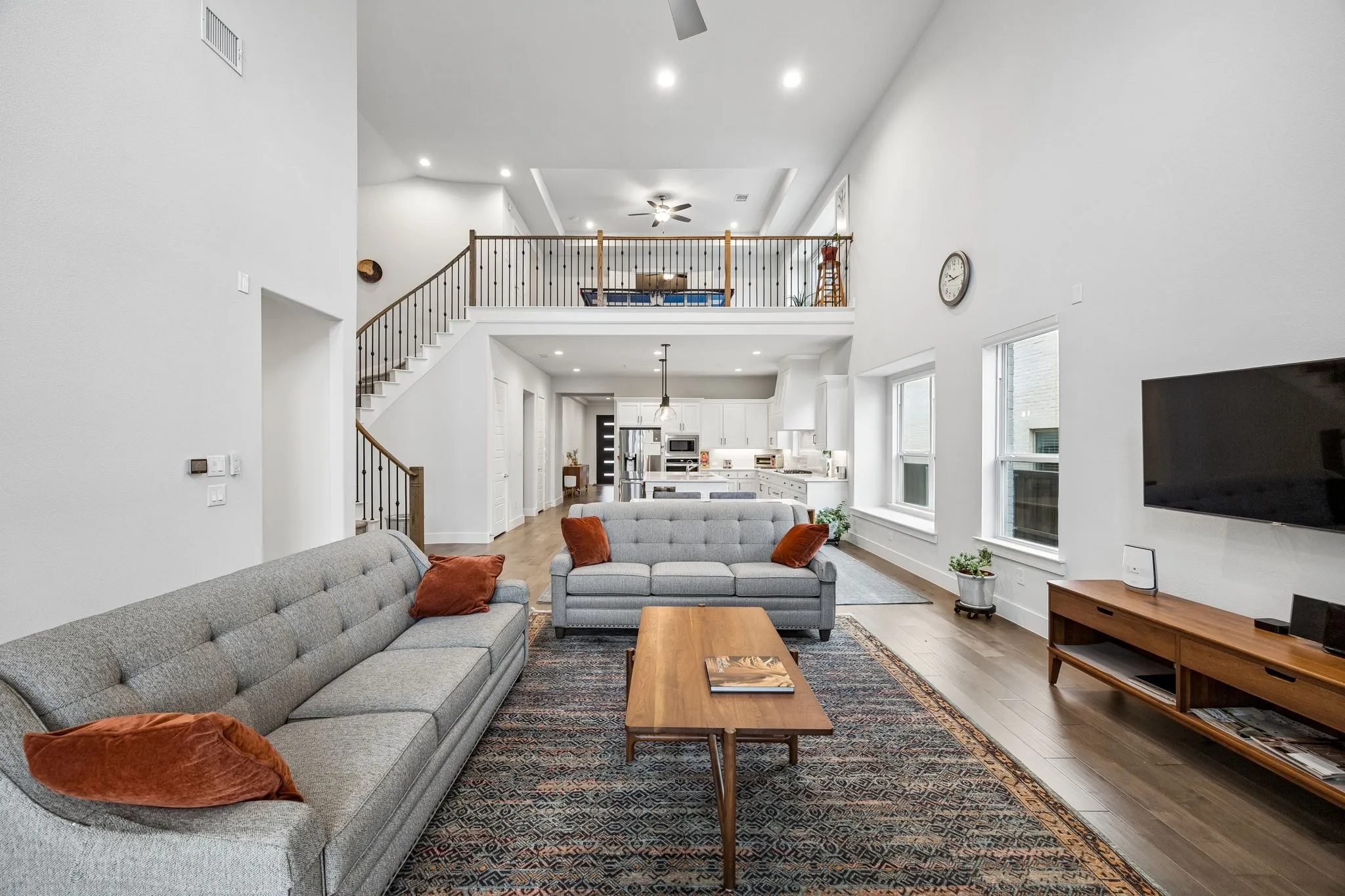 Single Family Residence For Sale in Collin County , 13169 Juilliard Street, Frisco, Texas 75035, 4 Bedroom, 4 Bathroom, 2 Garage spaces, 3,632 Sqft, built in 2019, mls#21283638, Real Estate Agent in Frisco, Homes For Sale in Collin county, Homes For Sale in Frisco, Realtor in Frisco Texas, Real Estate Brokerage Independent Realty Texas, Luminita Cordes Realtor