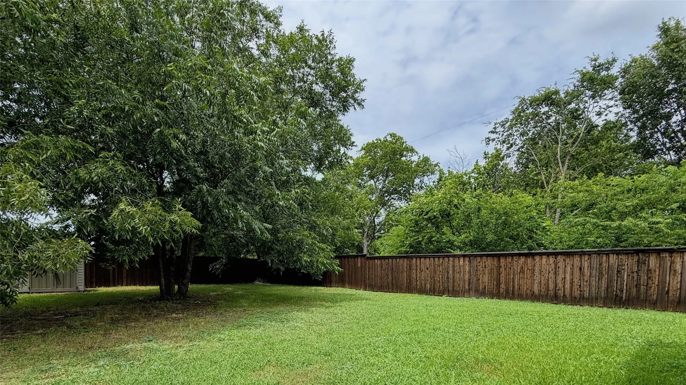 Single Family Residence For Rent in Kaufman County , 106 W Church Street, Crandall, Texas 75114, 2 Bedroom, 1 Bathroom, Garage spaces, 984 Sqft, built in 1961, mls#21282781, Real Estate Agent in Crandall, Homes For Rent in Kaufman county, Homes For Rent in Crandall, Realtor in Crandall Texas, Real Estate Brokerage Independent Realty Texas, Luminita Cordes Realtor