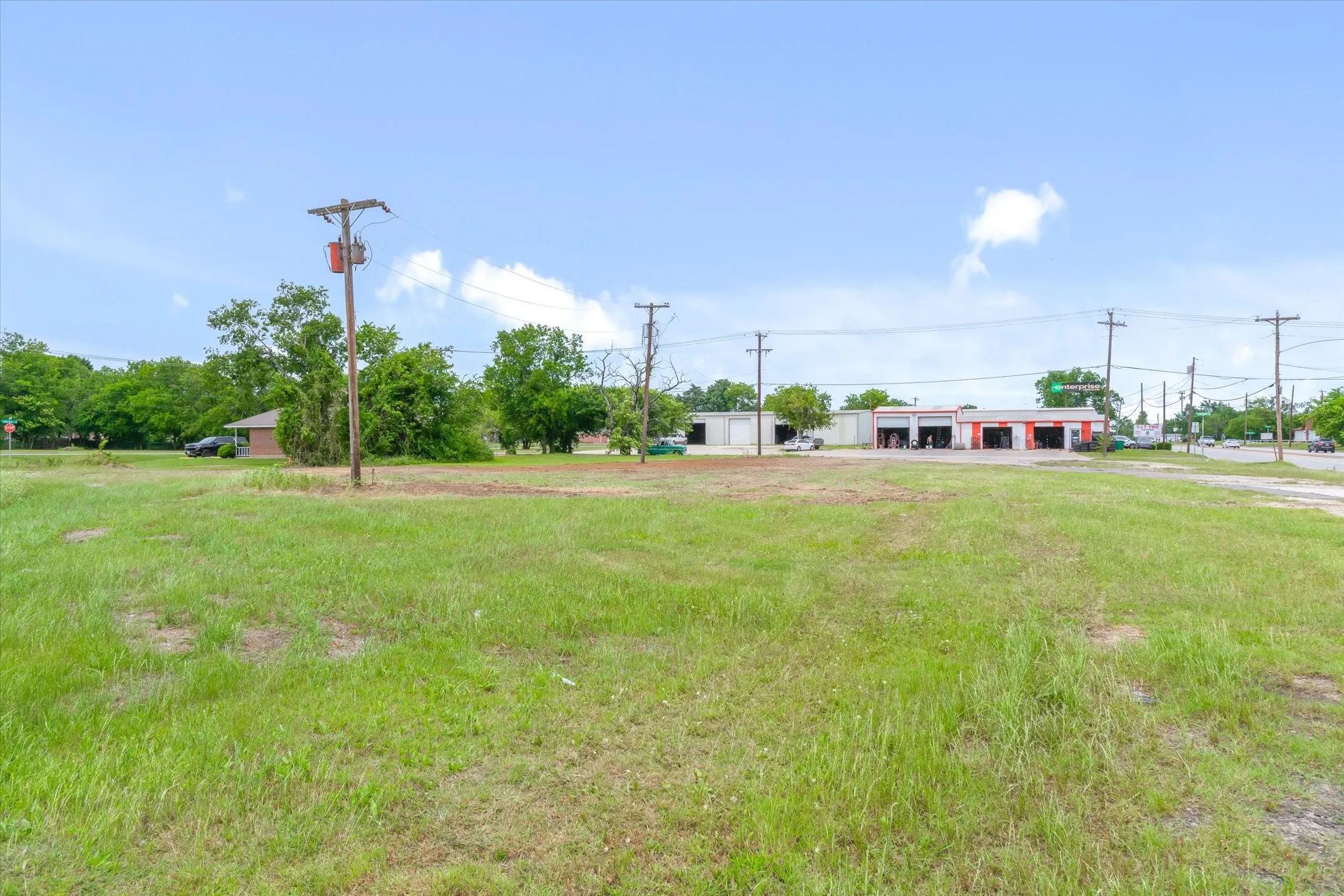 Unimproved Land For Sale in Kaufman County , 1008 S Virginia Street, Terrell, Texas 75160, 0, 0, Garage spaces, 0 Sqft, built in 0, Price $250,000, mls#21264624, Real Estate Agent in Terrell, Homes For Sale in Kaufman county, Homes For Sale in Terrell, Realtor in Terrell Texas, Real Estate Brokerage Independent Realty Texas, Luminita Cordes Realtor