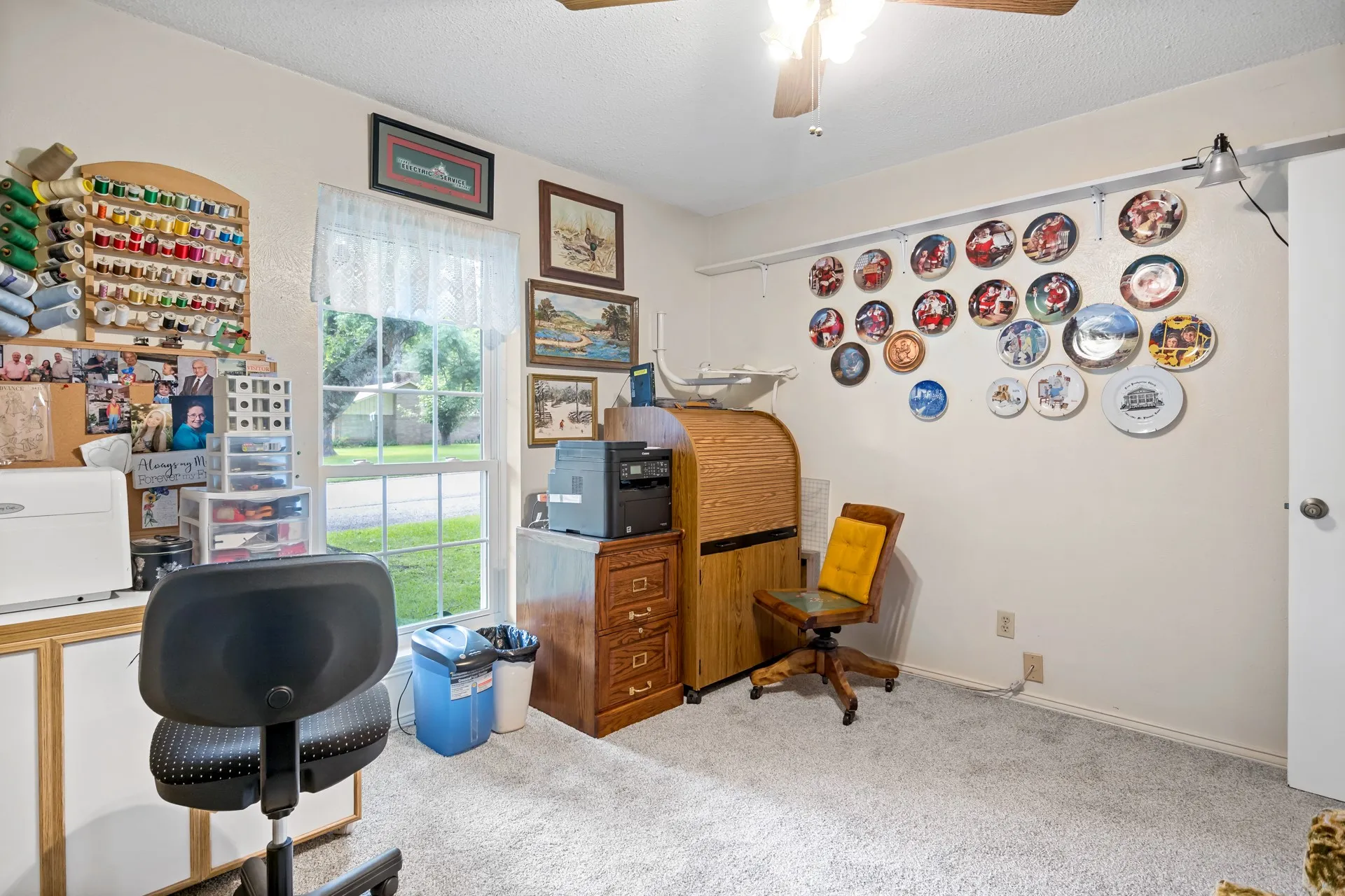 Single Family Residence For Sale in Titus County , 1002 S Lide Avenue, Mt Pleasant, Texas 75455, 3 Bedroom, 2 Bathroom, 2 Garage spaces, 1,840 Sqft, built in 1973, mls#21283647, Real Estate Agent in Mt Pleasant, Homes For Sale in Titus county, Homes For Sale in Mt Pleasant, Realtor in Mt Pleasant Texas, Real Estate Brokerage Independent Realty Texas, Luminita Cordes Realtor