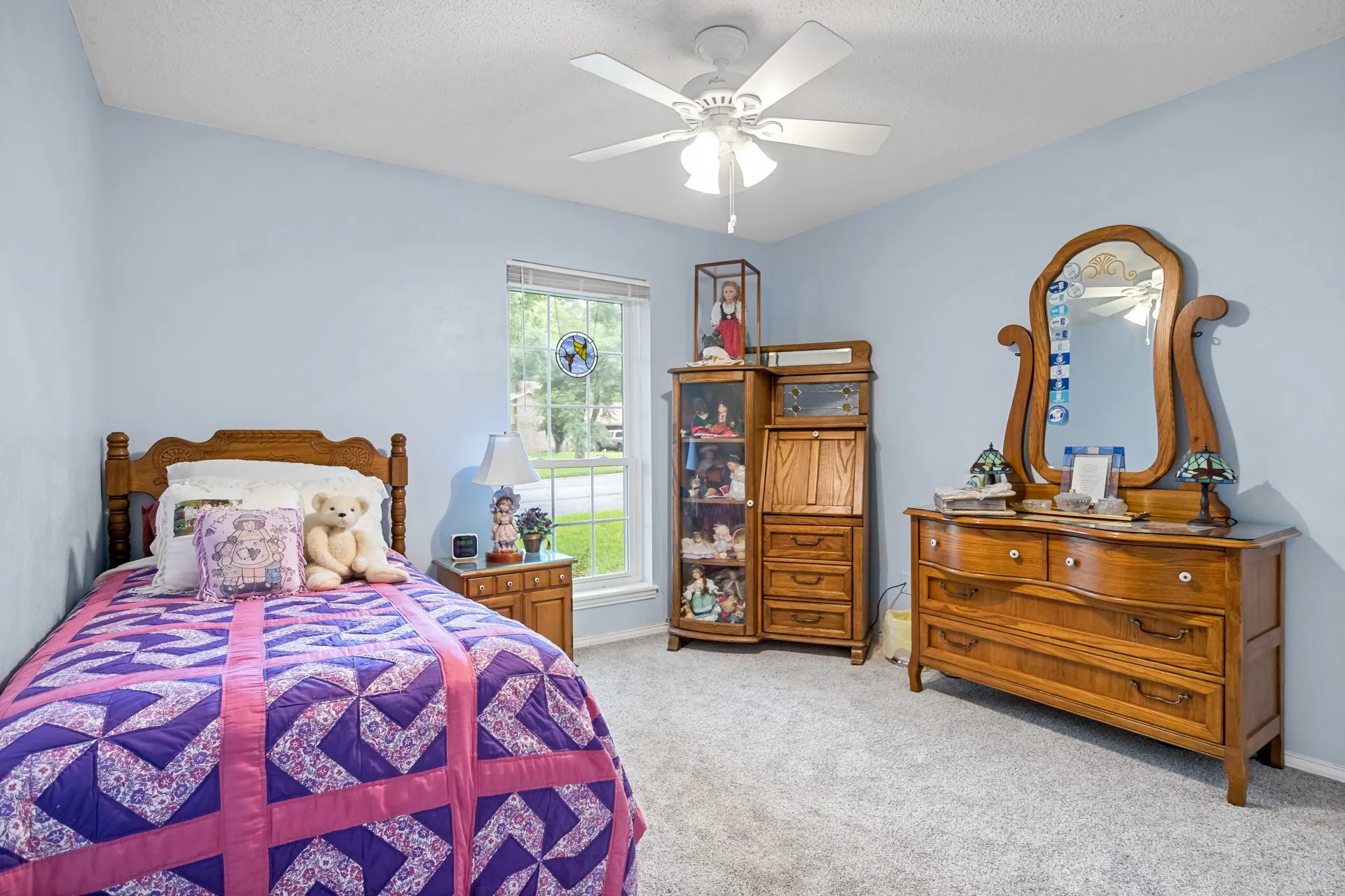 Single Family Residence For Sale in Titus County , 1002 S Lide Avenue, Mt Pleasant, Texas 75455, 3 Bedroom, 2 Bathroom, 2 Garage spaces, 1,840 Sqft, built in 1973, mls#21283647, Real Estate Agent in Mt Pleasant, Homes For Sale in Titus county, Homes For Sale in Mt Pleasant, Realtor in Mt Pleasant Texas, Real Estate Brokerage Independent Realty Texas, Luminita Cordes Realtor