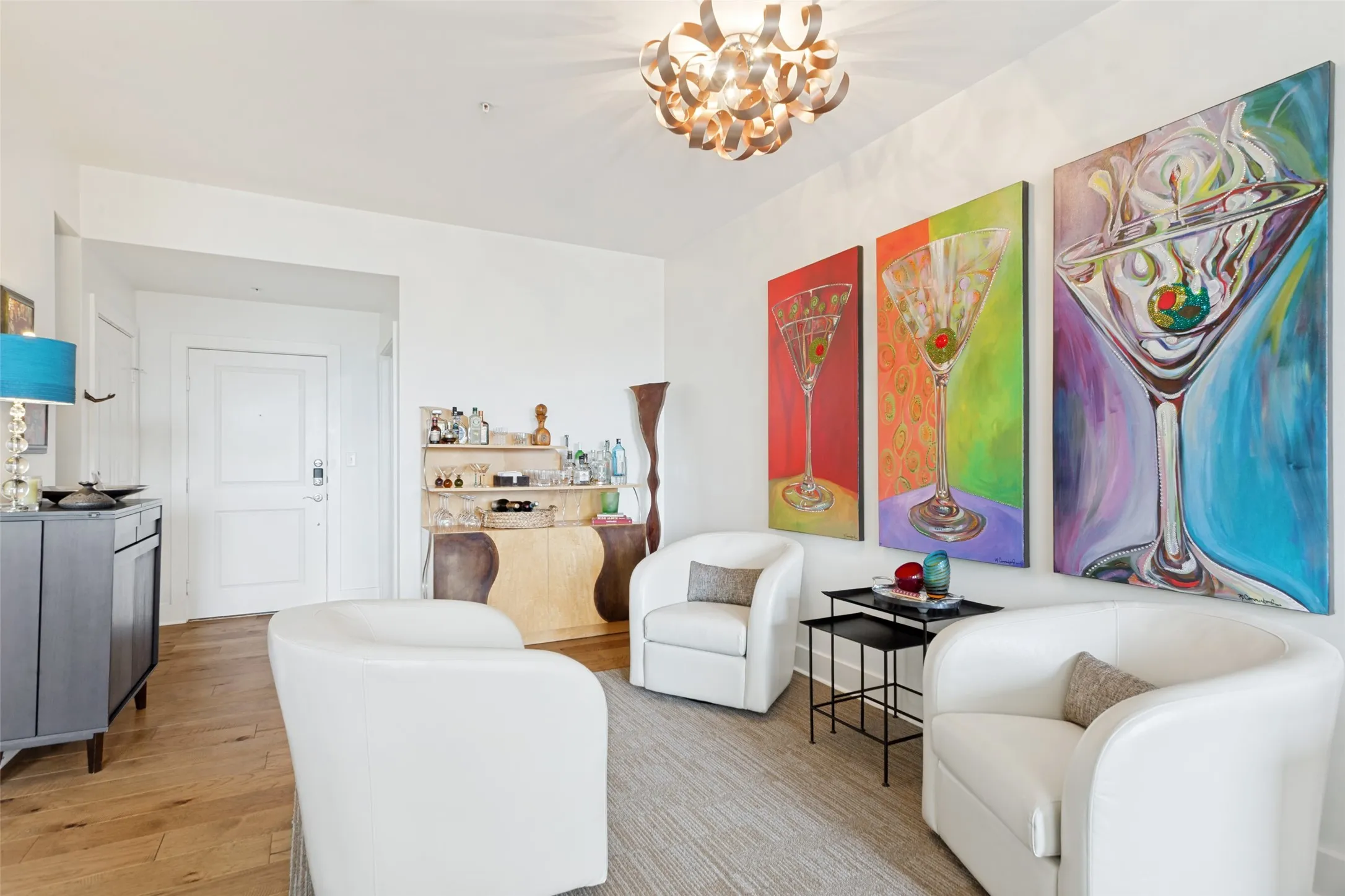 Condominium For Sale in Tarrant County , 411 W 7th Street 305, Fort Worth, Texas 76102, 1 Bedroom, 2 Bathroom, Garage spaces, 1,149 Sqft, built in 1921, mls#21277880, Real Estate Agent in Fort Worth, Homes For Sale in Tarrant county, Homes For Sale in Fort Worth, Realtor in Fort Worth Texas, Real Estate Brokerage Independent Realty Texas, Luminita Cordes Realtor