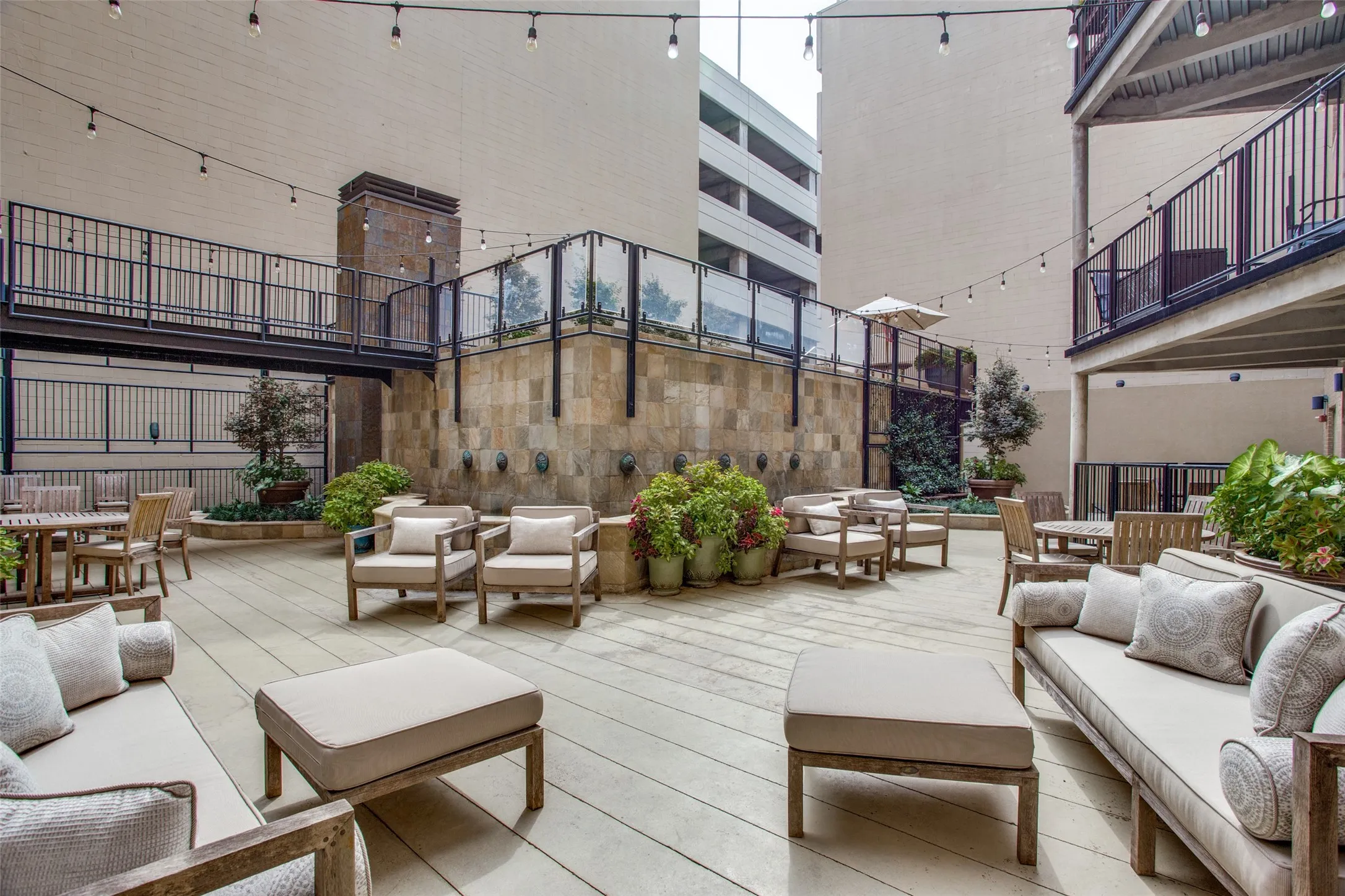 Condominium For Sale in Tarrant County , 411 W 7th Street 305, Fort Worth, Texas 76102, 1 Bedroom, 2 Bathroom, Garage spaces, 1,149 Sqft, built in 1921, mls#21277880, Real Estate Agent in Fort Worth, Homes For Sale in Tarrant county, Homes For Sale in Fort Worth, Realtor in Fort Worth Texas, Real Estate Brokerage Independent Realty Texas, Luminita Cordes Realtor