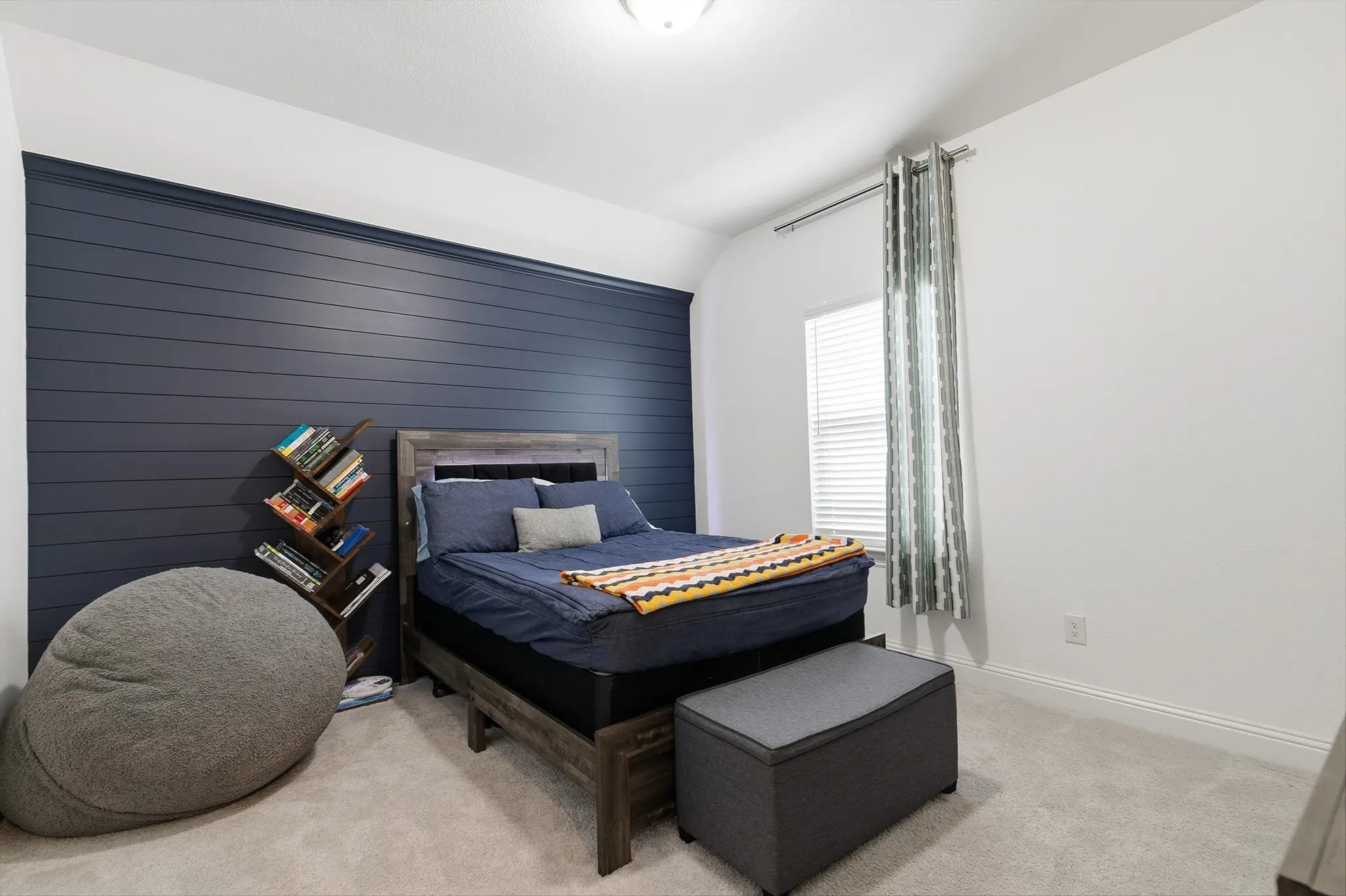 Single Family Residence For Sale in Denton County , 4155 Vivion Drive, Frisco, Texas 75034, 5 Bedroom, 5 Bathroom, 2 Garage spaces, 4,398 Sqft, built in 2020, mls#21280632, Real Estate Agent in Frisco, Homes For Sale in Denton county, Homes For Sale in Frisco, Realtor in Frisco Texas, Real Estate Brokerage Independent Realty Texas, Luminita Cordes Realtor