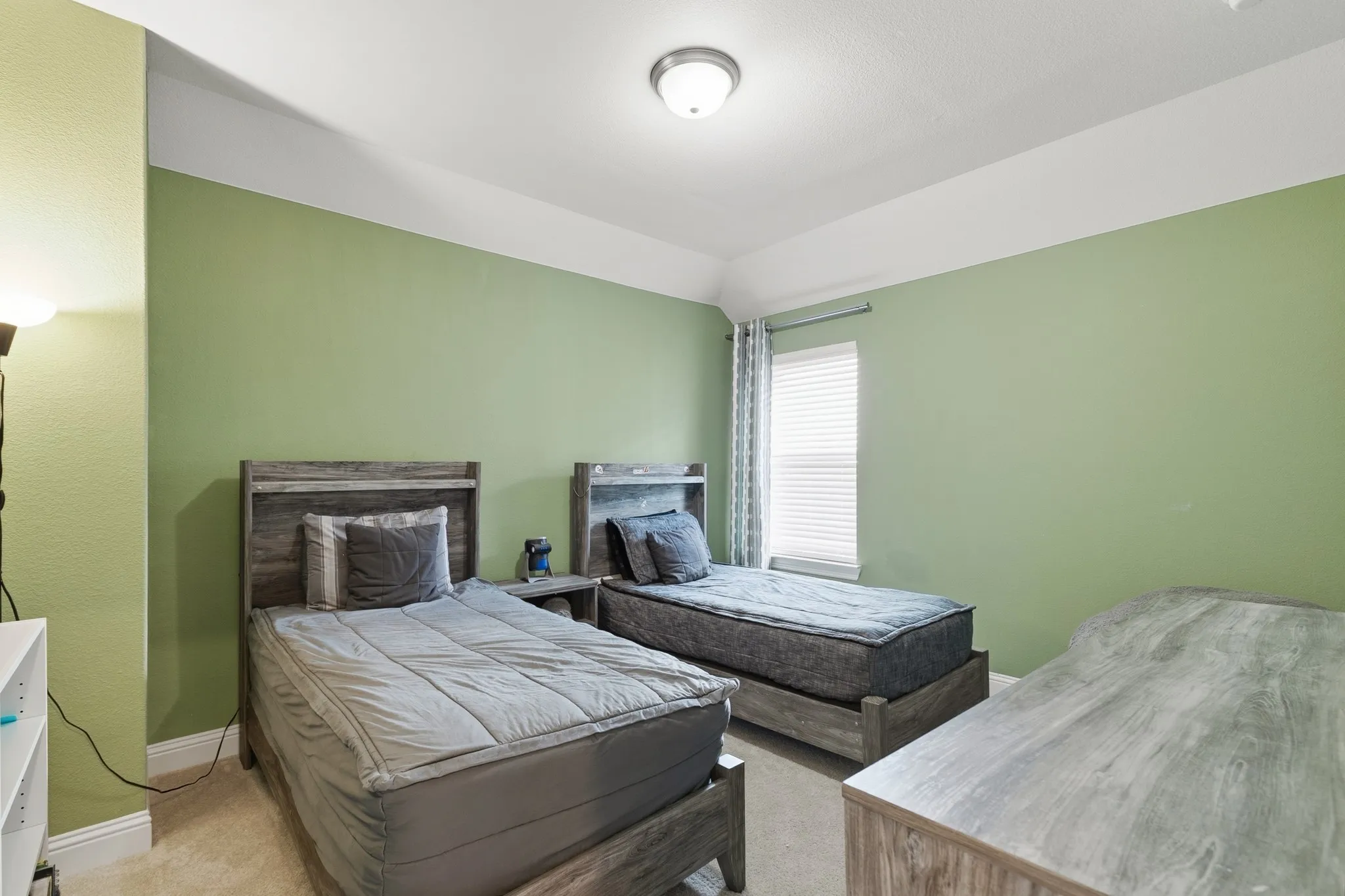 Single Family Residence For Sale in Denton County , 4155 Vivion Drive, Frisco, Texas 75034, 5 Bedroom, 5 Bathroom, 2 Garage spaces, 4,398 Sqft, built in 2020, mls#21280632, Real Estate Agent in Frisco, Homes For Sale in Denton county, Homes For Sale in Frisco, Realtor in Frisco Texas, Real Estate Brokerage Independent Realty Texas, Luminita Cordes Realtor