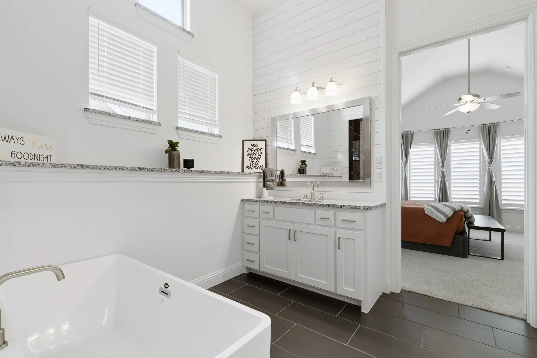 Single Family Residence For Sale in Denton County , 4155 Vivion Drive, Frisco, Texas 75034, 5 Bedroom, 5 Bathroom, 2 Garage spaces, 4,398 Sqft, built in 2020, mls#21280632, Real Estate Agent in Frisco, Homes For Sale in Denton county, Homes For Sale in Frisco, Realtor in Frisco Texas, Real Estate Brokerage Independent Realty Texas, Luminita Cordes Realtor
