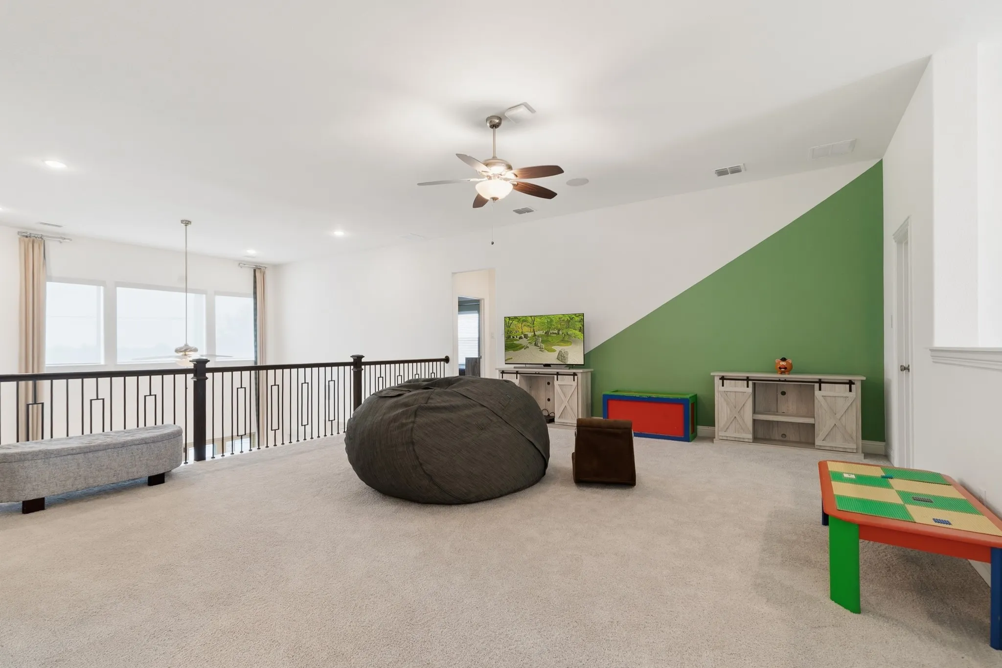 Single Family Residence For Sale in Denton County , 4155 Vivion Drive, Frisco, Texas 75034, 5 Bedroom, 5 Bathroom, 2 Garage spaces, 4,398 Sqft, built in 2020, mls#21280632, Real Estate Agent in Frisco, Homes For Sale in Denton county, Homes For Sale in Frisco, Realtor in Frisco Texas, Real Estate Brokerage Independent Realty Texas, Luminita Cordes Realtor