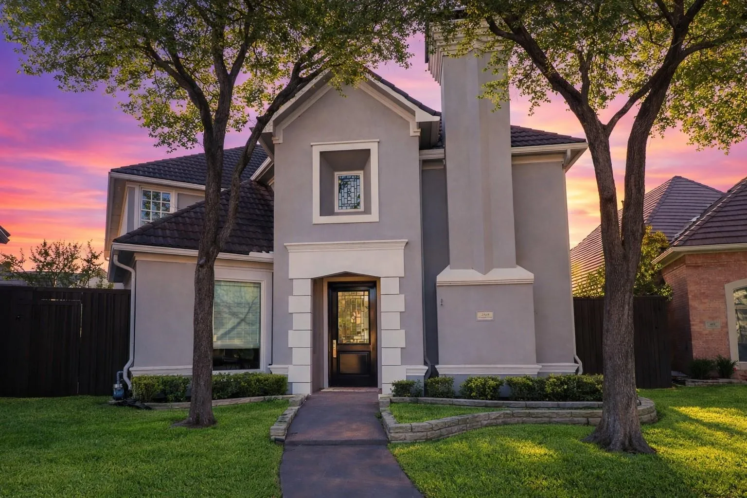Single Family Residence For Sale in Collin County , 5819 Coolwater Cove, Dallas, Texas 75252, 4 Bedroom, 4 Bathroom, 3 Garage spaces, 4,370 Sqft, built in 1994, mls#21281047, Real Estate Agent in Dallas, Homes For Sale in Collin county, Homes For Sale in Dallas, Realtor in Dallas Texas, Real Estate Brokerage Independent Realty Texas, Luminita Cordes Realtor