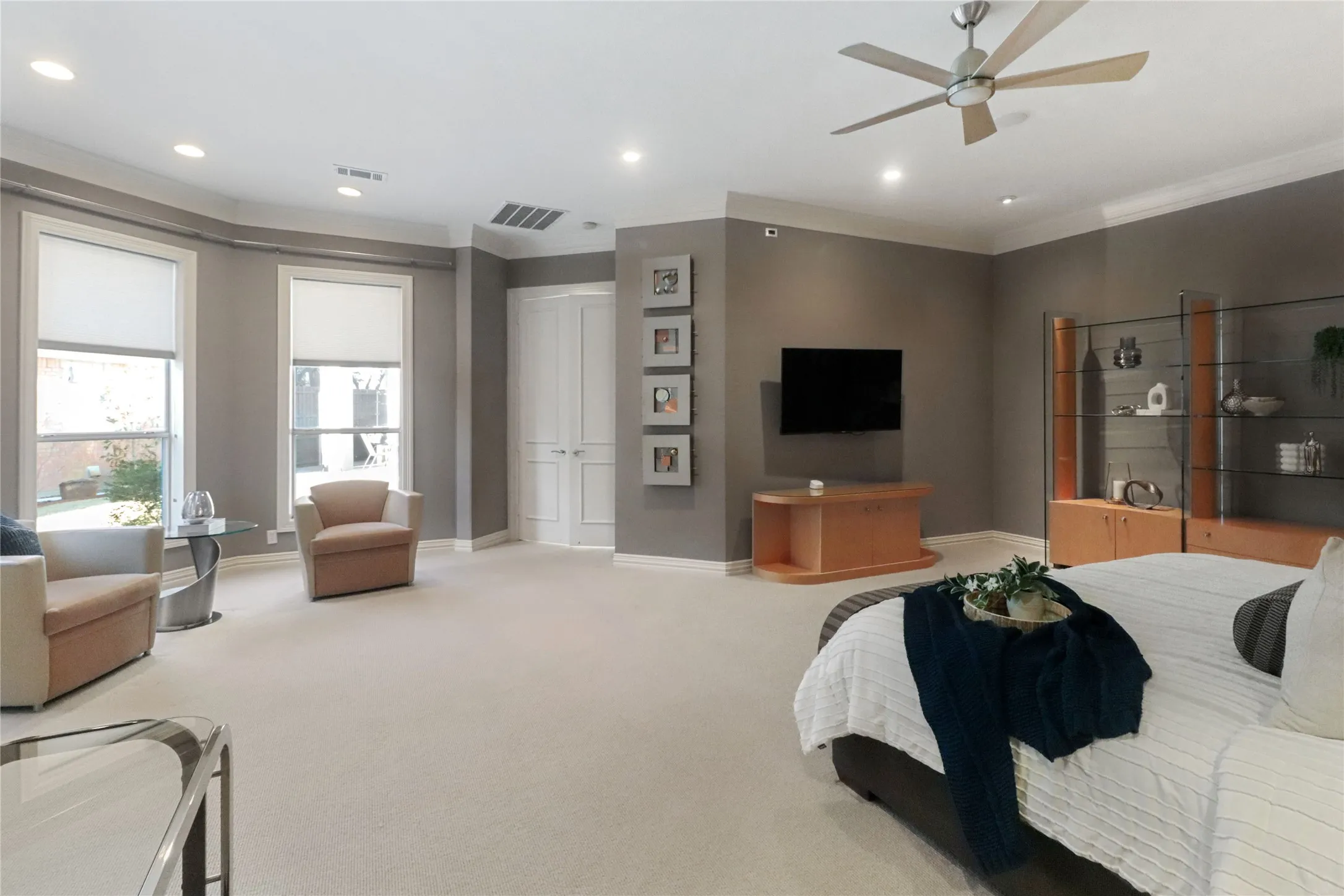 Single Family Residence For Sale in Collin County , 5819 Coolwater Cove, Dallas, Texas 75252, 4 Bedroom, 4 Bathroom, 3 Garage spaces, 4,370 Sqft, built in 1994, mls#21281047, Real Estate Agent in Dallas, Homes For Sale in Collin county, Homes For Sale in Dallas, Realtor in Dallas Texas, Real Estate Brokerage Independent Realty Texas, Luminita Cordes Realtor