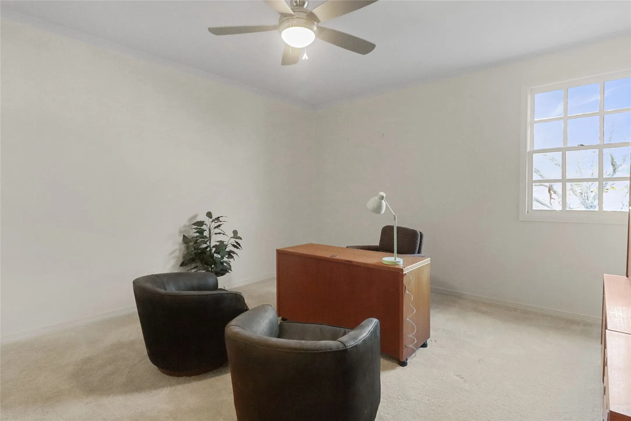 Single Family Residence For Sale in Collin County , 5819 Coolwater Cove, Dallas, Texas 75252, 4 Bedroom, 4 Bathroom, 3 Garage spaces, 4,370 Sqft, built in 1994, mls#21281047, Real Estate Agent in Dallas, Homes For Sale in Collin county, Homes For Sale in Dallas, Realtor in Dallas Texas, Real Estate Brokerage Independent Realty Texas, Luminita Cordes Realtor