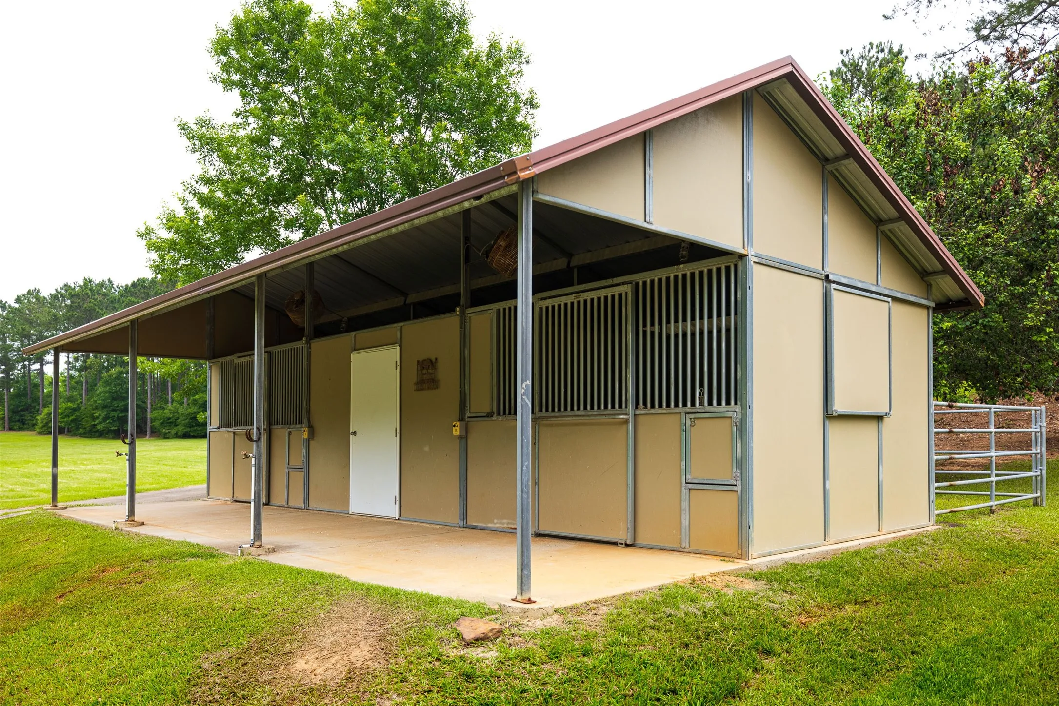 Improved Land For Sale in Cherokee County , 4123 Farm to Market Road 752 S, Rusk, Texas 75785, 0, 0, Garage spaces, 0 Sqft, built in 1999, mls#21283805, Real Estate Agent in Rusk, Homes For Sale in Cherokee county, Homes For Sale in Rusk, Realtor in Rusk Texas, Real Estate Brokerage Independent Realty Texas, Luminita Cordes Realtor