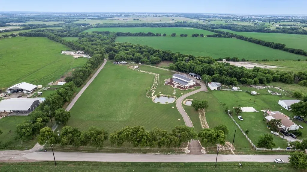 Single Family Residence For Sale in Denton County , 11167 Plainview Road, Krum, Texas 76249, 4 Bedroom, 6 Bathroom, 3 Garage spaces, 5,140 Sqft, built in 2026, mls#21283862, Real Estate Agent in Krum, Homes For Sale in Denton county, Homes For Sale in Krum, Realtor in Krum Texas, Real Estate Brokerage Independent Realty Texas, Luminita Cordes Realtor