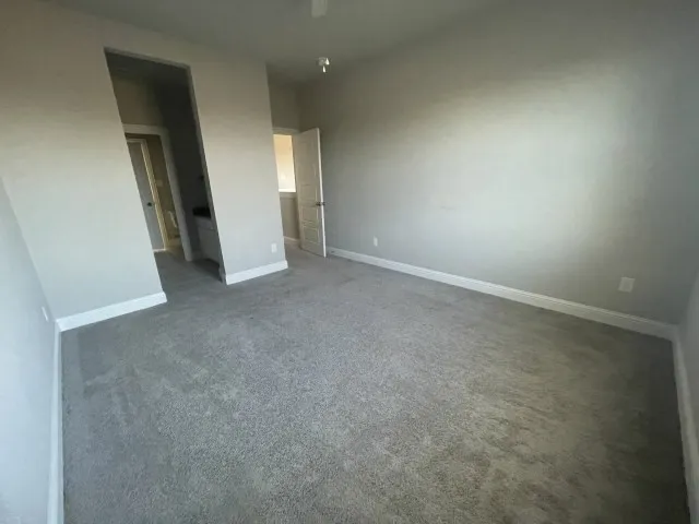 Single Family Residence For Sale in Ellis County , 321 Equestrian Drive, Waxahachie, Texas 75165, 4 Bedroom, 4 Bathroom, 2 Garage spaces, 3,105 Sqft, built in 2019, mls#21283833, Real Estate Agent in Waxahachie, Homes For Sale in Ellis county, Homes For Sale in Waxahachie, Realtor in Waxahachie Texas, Real Estate Brokerage Independent Realty Texas, Luminita Cordes Realtor