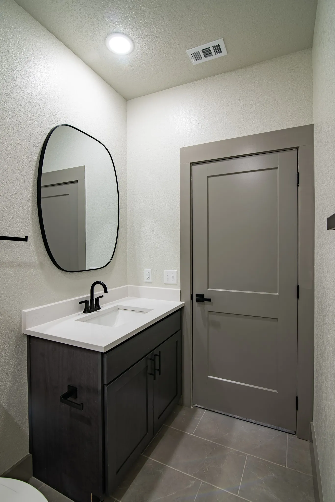 Single Family Residence For Sale in Johnson County , 13565 Bonanza Circle, Cresson, Texas 76035, 3 Bedroom, 2 Bathroom, 2 Garage spaces, 1,550 Sqft, built in 2026, mls#21283869, Real Estate Agent in Cresson, Homes For Sale in Johnson county, Homes For Sale in Cresson, Realtor in Cresson Texas, Real Estate Brokerage Independent Realty Texas, Luminita Cordes Realtor