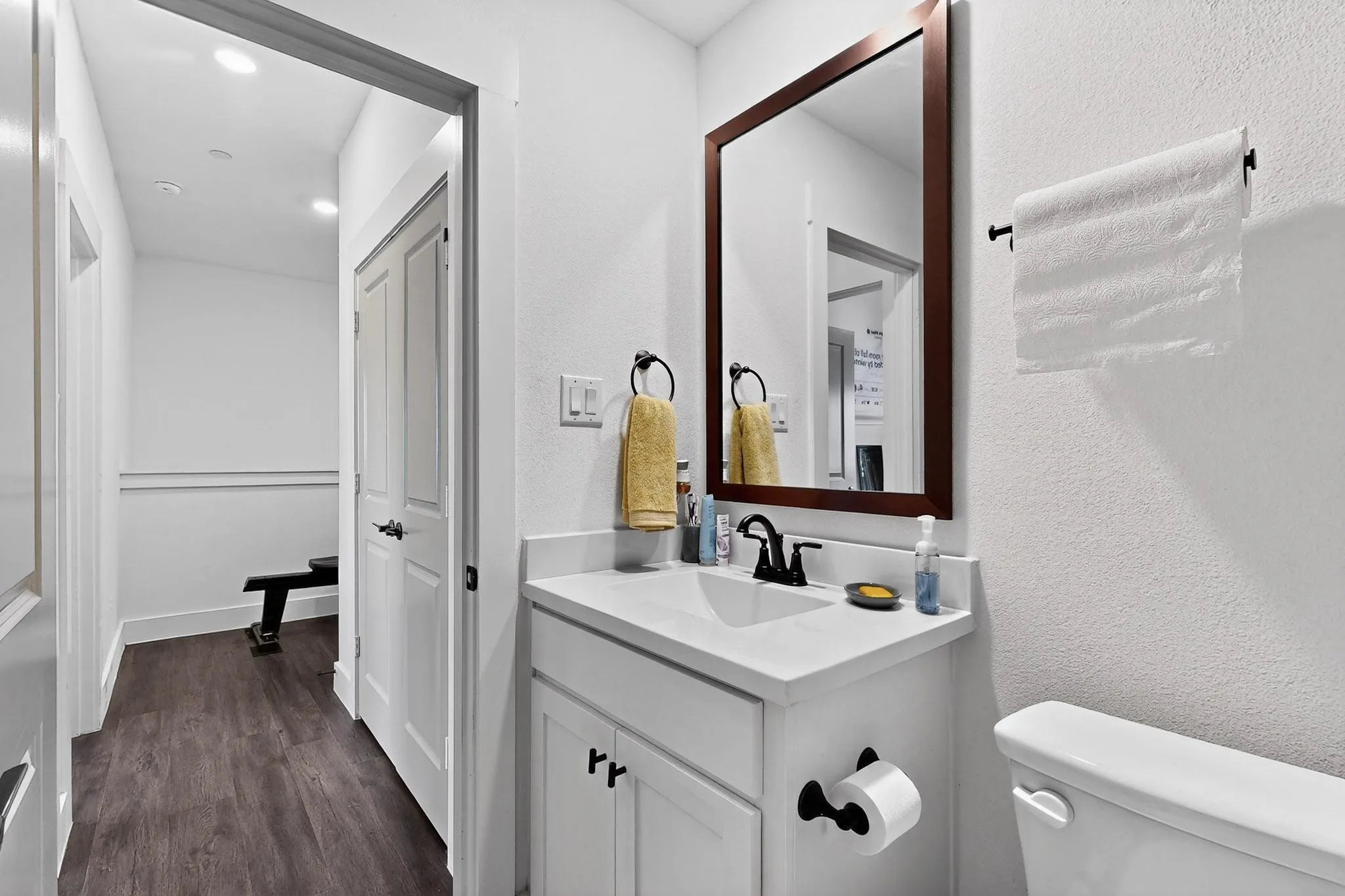 Townhouse For Sale in Collin County , 3016 Grandview Drive, Wylie, Texas 75098, 3 Bedrooms, 3 Bathrooms, 2 Garage spaces, 1,882 Sqft, built in 2021, Price $390,000, mls#21279581, Real Estate Agent in Wylie, Homes For Sale in Collin county, Homes For Sale in Wylie, Realtor in Wylie Texas, Real Estate Brokerage Independent Realty Texas, Luminita Cordes Realtor