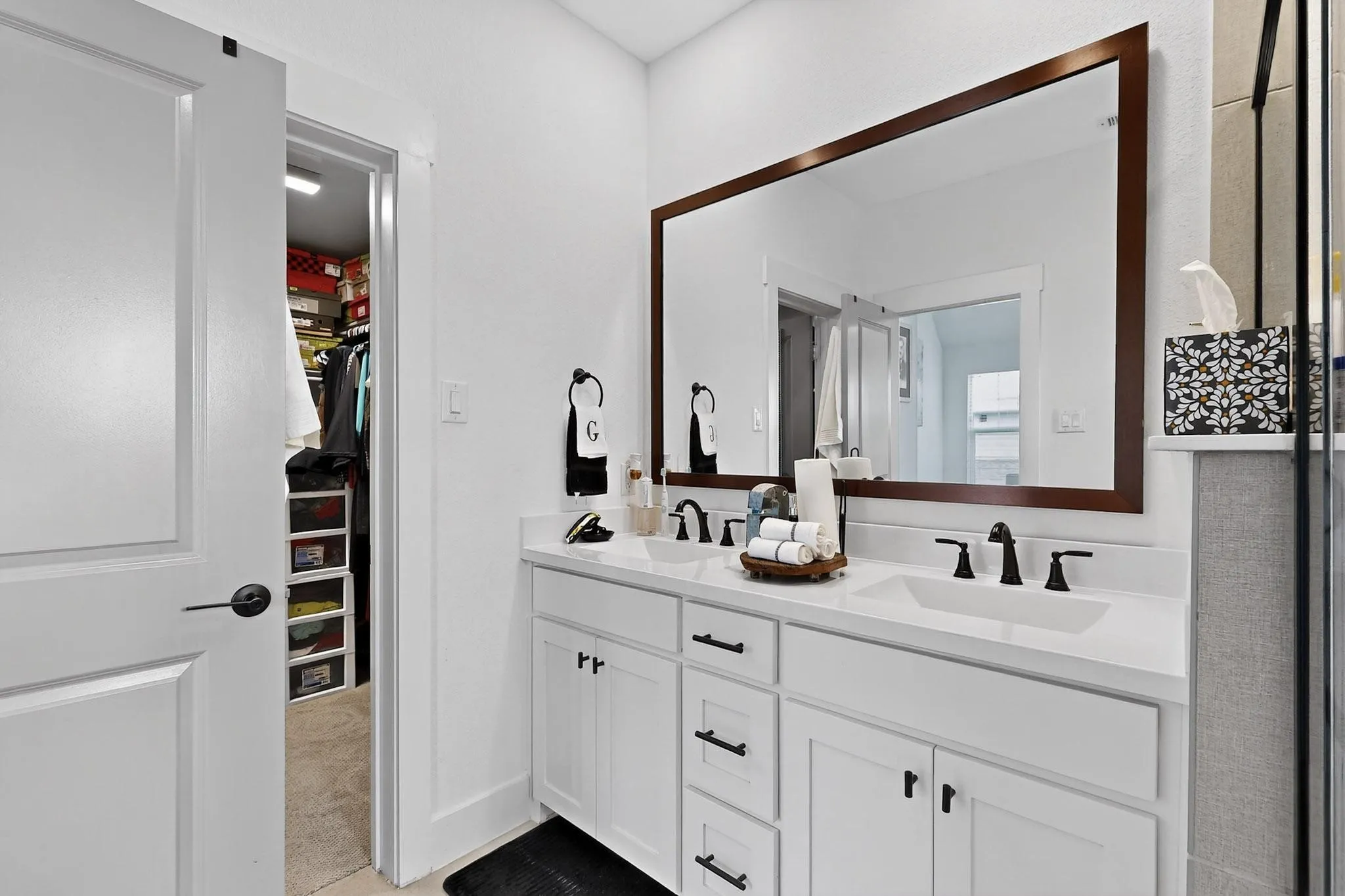 Townhouse For Sale in Collin County , 3016 Grandview Drive, Wylie, Texas 75098, 3 Bedrooms, 3 Bathrooms, 2 Garage spaces, 1,882 Sqft, built in 2021, Price $390,000, mls#21279581, Real Estate Agent in Wylie, Homes For Sale in Collin county, Homes For Sale in Wylie, Realtor in Wylie Texas, Real Estate Brokerage Independent Realty Texas, Luminita Cordes Realtor