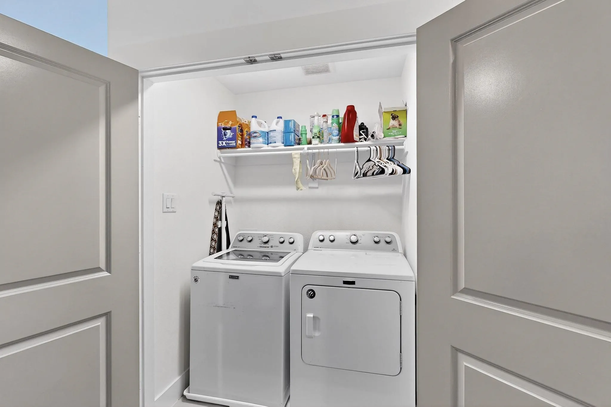 Townhouse For Sale in Collin County , 3016 Grandview Drive, Wylie, Texas 75098, 3 Bedrooms, 3 Bathrooms, 2 Garage spaces, 1,882 Sqft, built in 2021, Price $390,000, mls#21279581, Real Estate Agent in Wylie, Homes For Sale in Collin county, Homes For Sale in Wylie, Realtor in Wylie Texas, Real Estate Brokerage Independent Realty Texas, Luminita Cordes Realtor